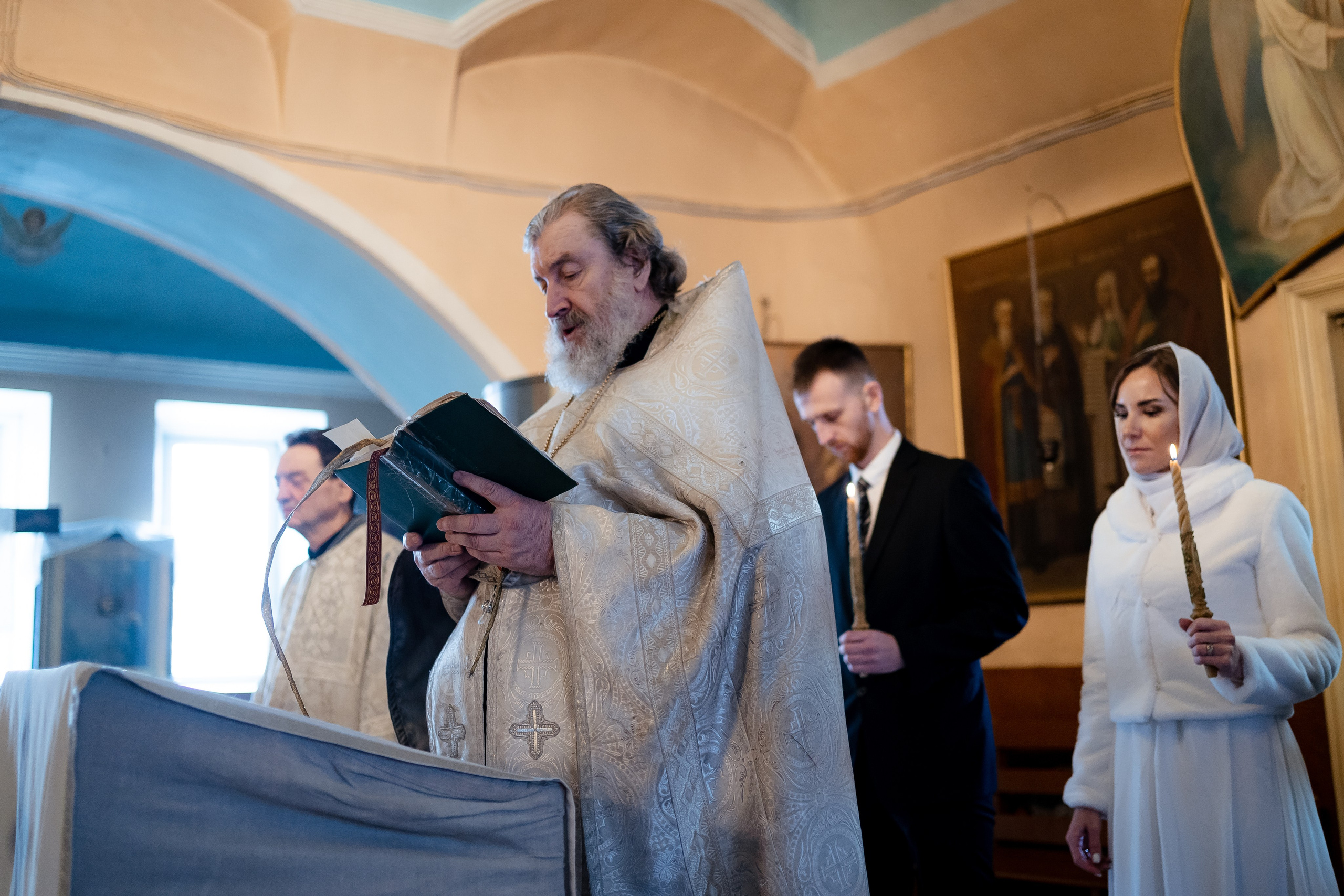Венчание Анны и Олега. Семейный фотограф Варвара Сорока в городе Москве