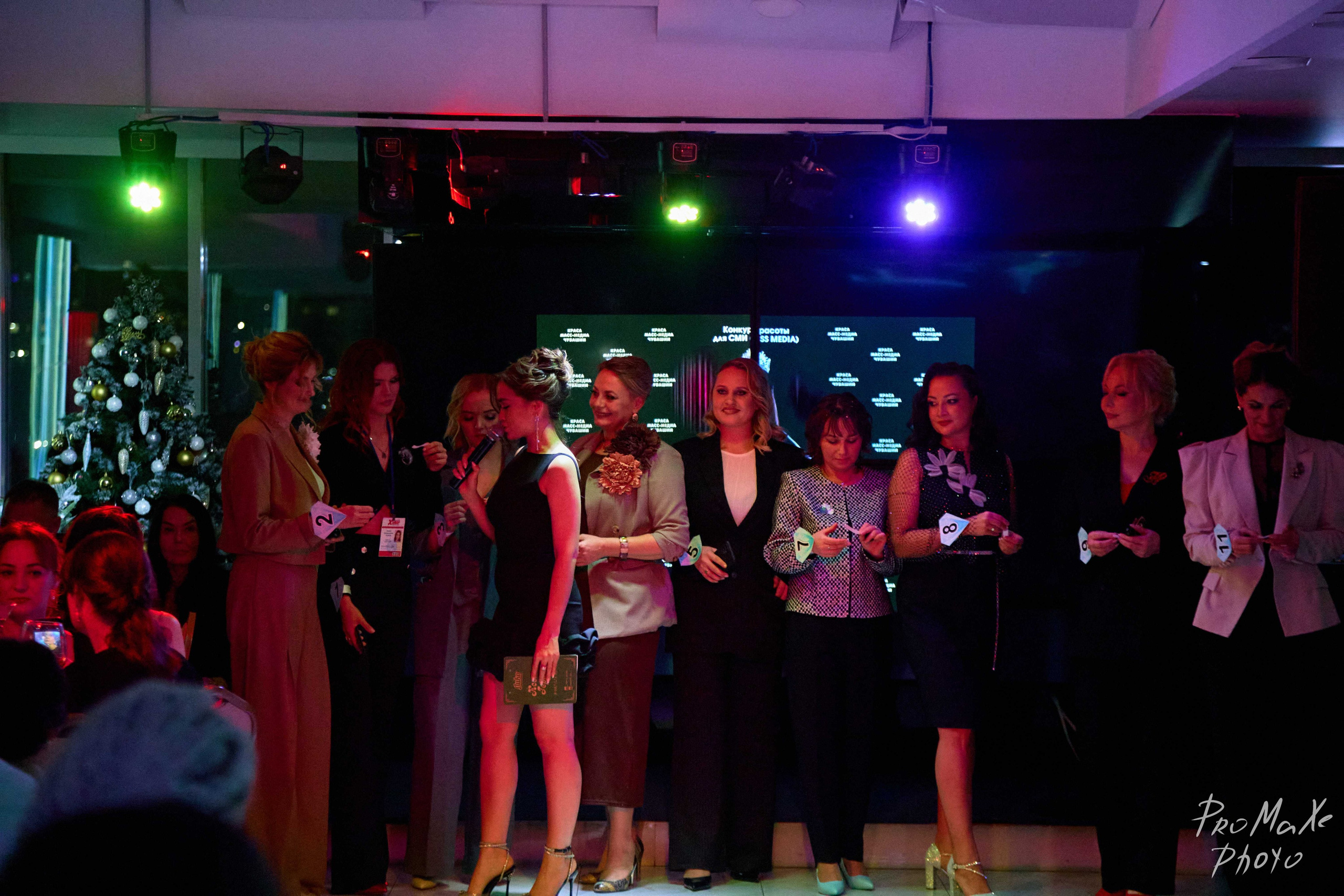 Зал КРАСА МАСС-МЕДИА ЧУВАШИИ. Владимир Суздалов (ProMaXe) — Портретный фотограф, тематические фотосессии в Чебоксарах