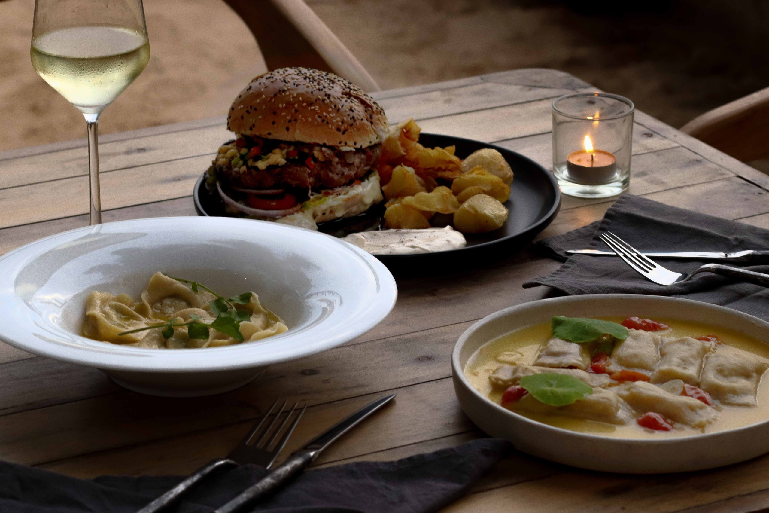 Ресторан пляж Ахангама. Фотограф на Шри-Ланке