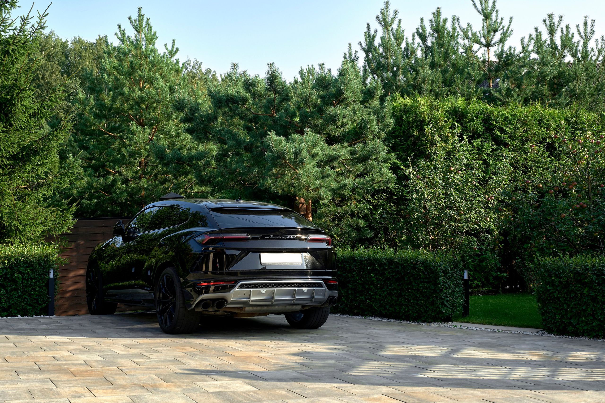 Фотосъемка сада в Кирполье для ландшафтной компании Хвоя. Фотосъемка частных садов и интерьеров | Санкт-Петербург | Москва | РФ