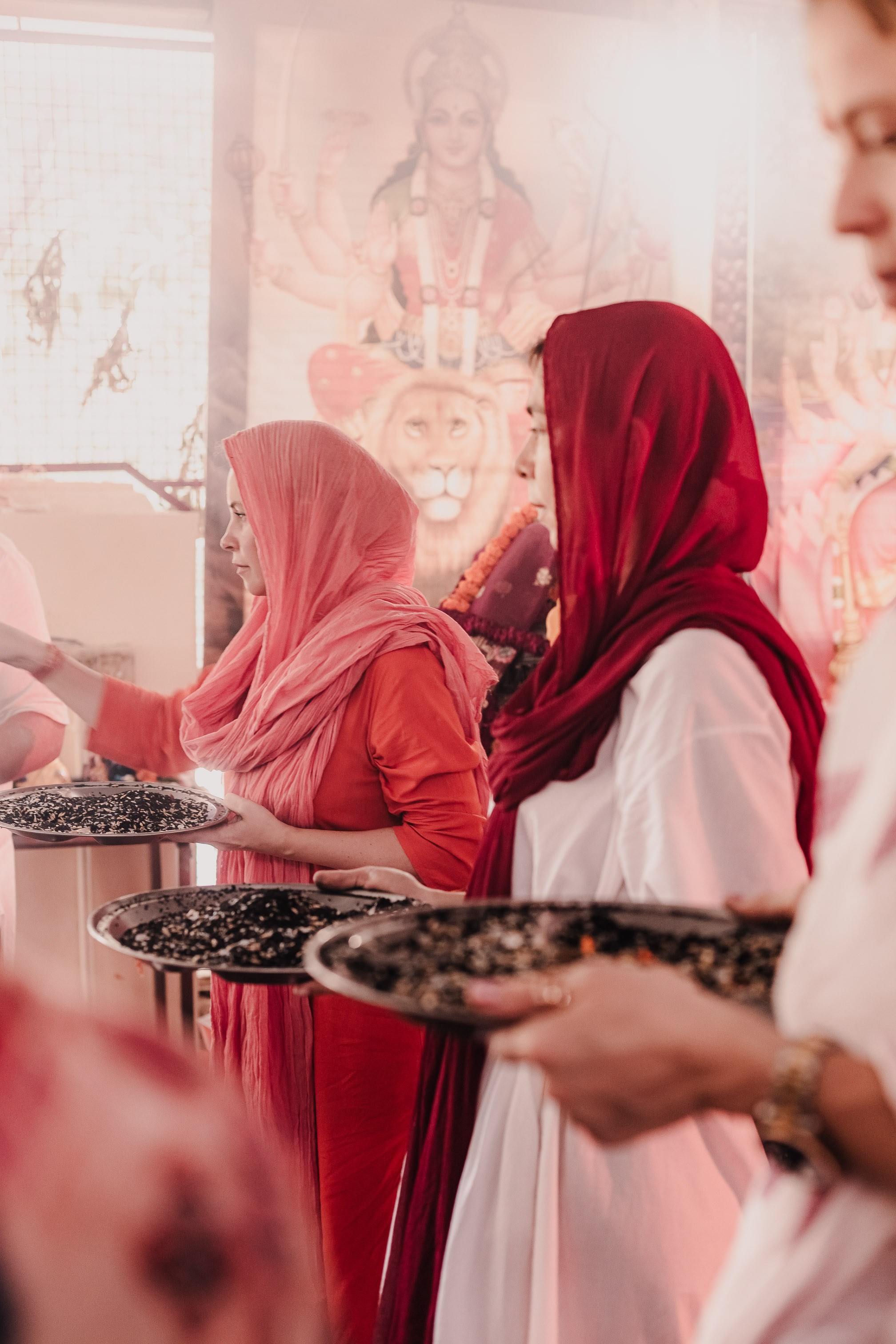 Navaratri yajna at Devraha Baba Ji ashram. Мариам Багдасарян