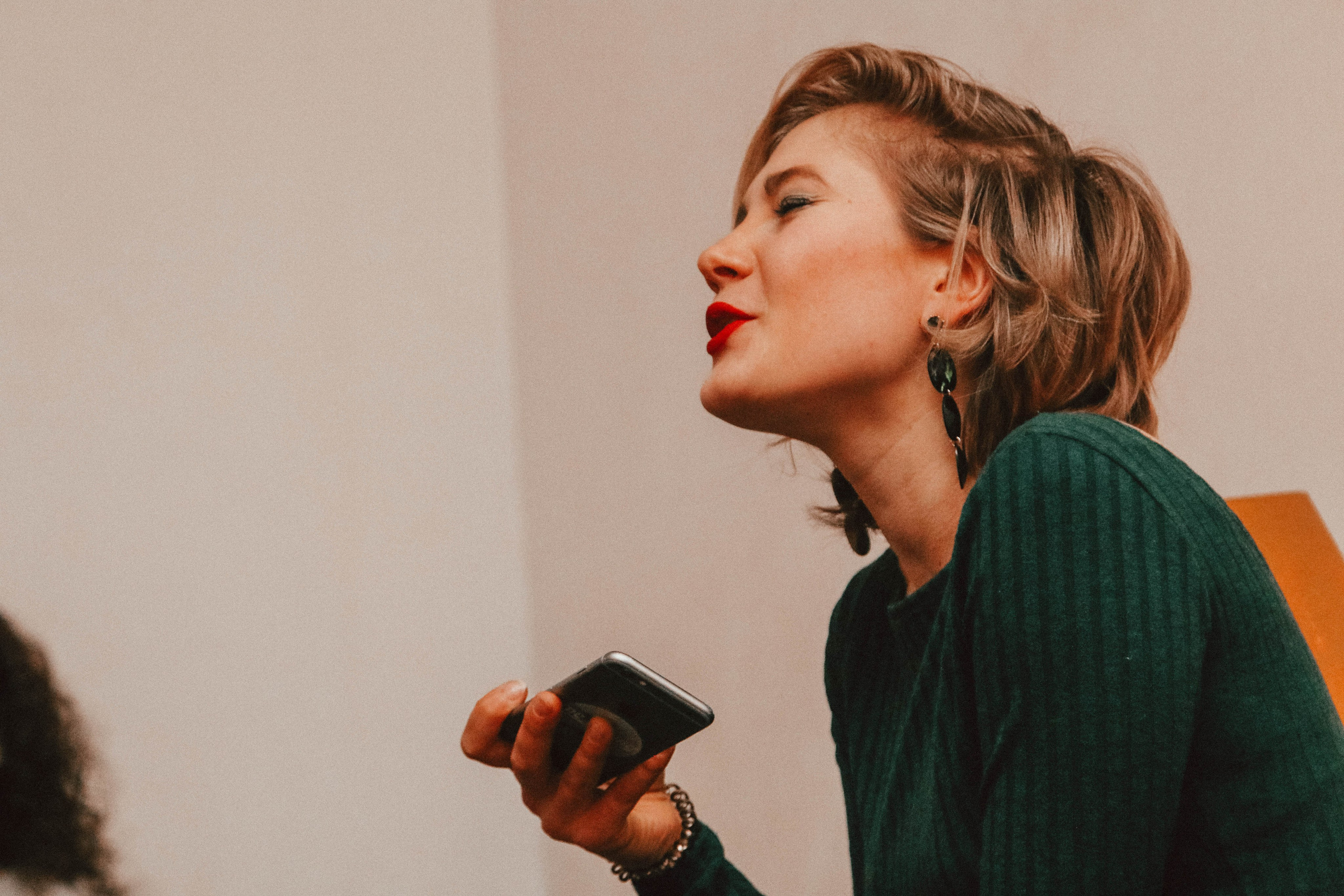 Стихочайная в Циферблате. Репортажный фотограф во Всеволожске и Санкт-Петербурге Владимир Капустин