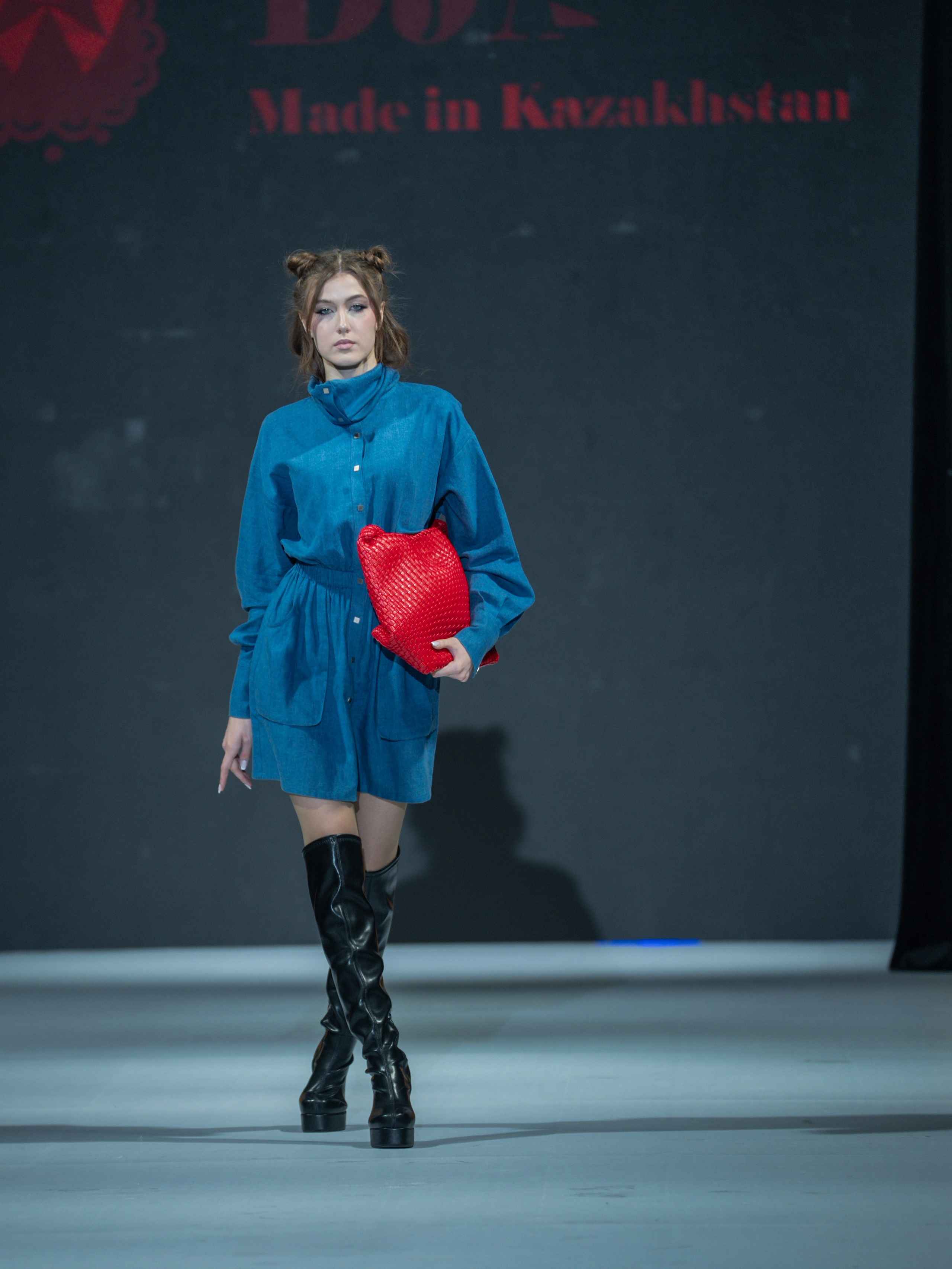EURASIAN FASHION WEEK DJADI. Сайт Алматинского НЮ АРТ, будуар и фэшн фотографа Дениса Карпенко
