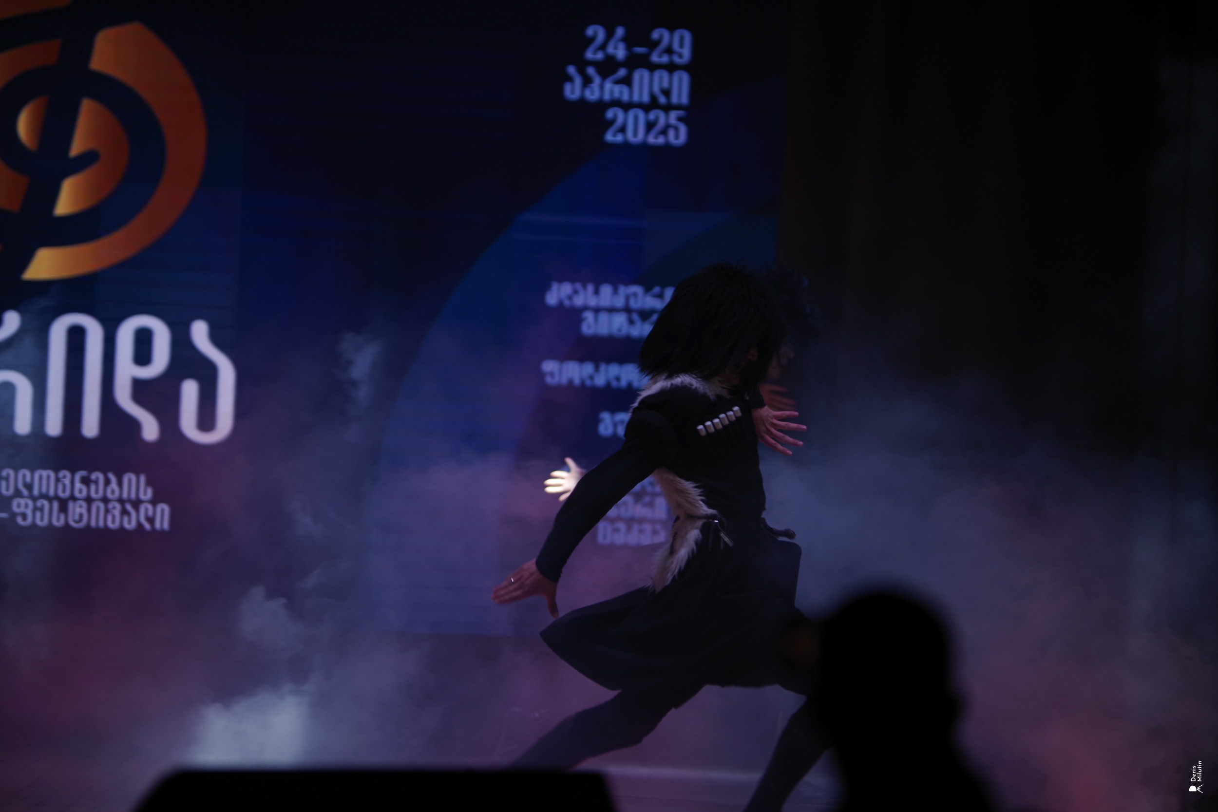 Танцы в Хоби. Портретный фотограф Денис Милютин