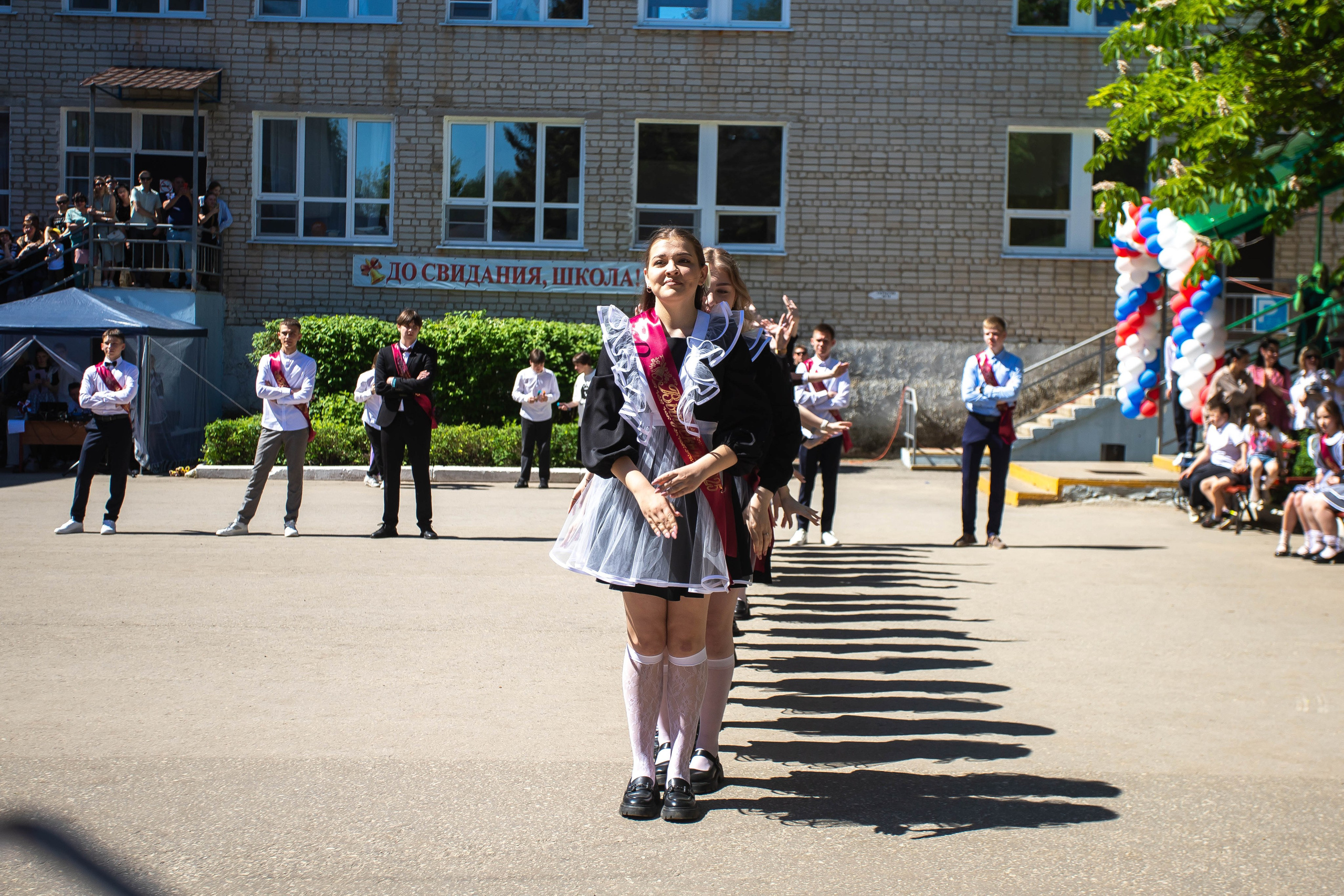 Последний звонок. Выпускные альбомы и фильмы