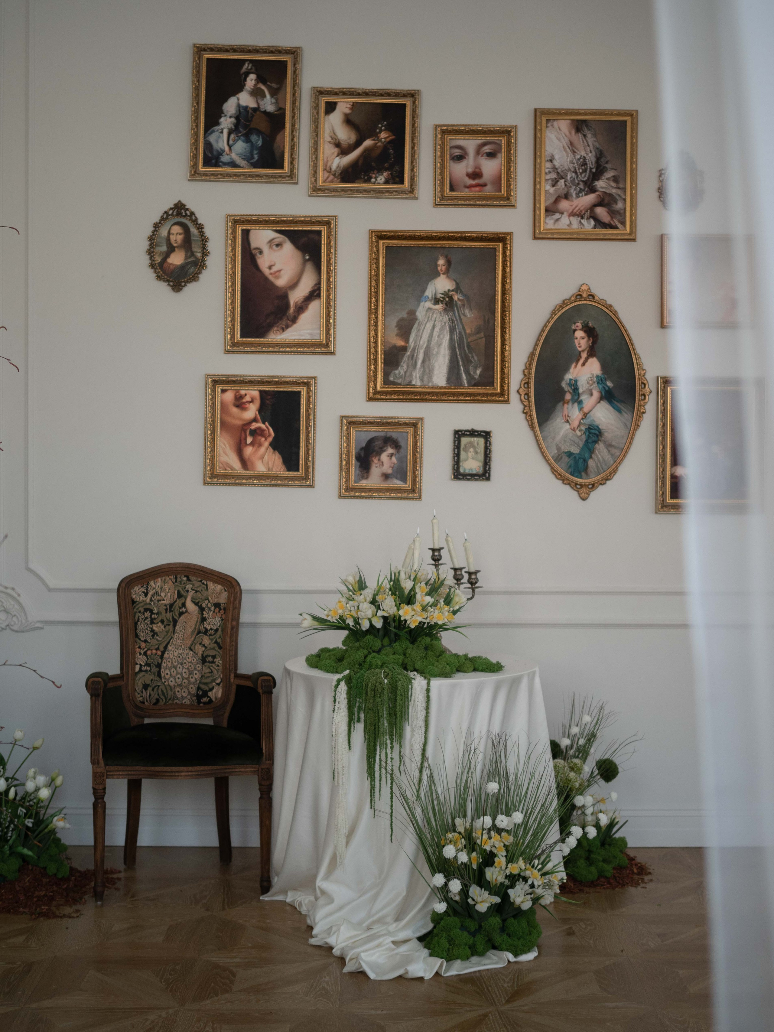 Зал Версаль. Фотостудия и пространство под мероприятия studio1884 в Казани