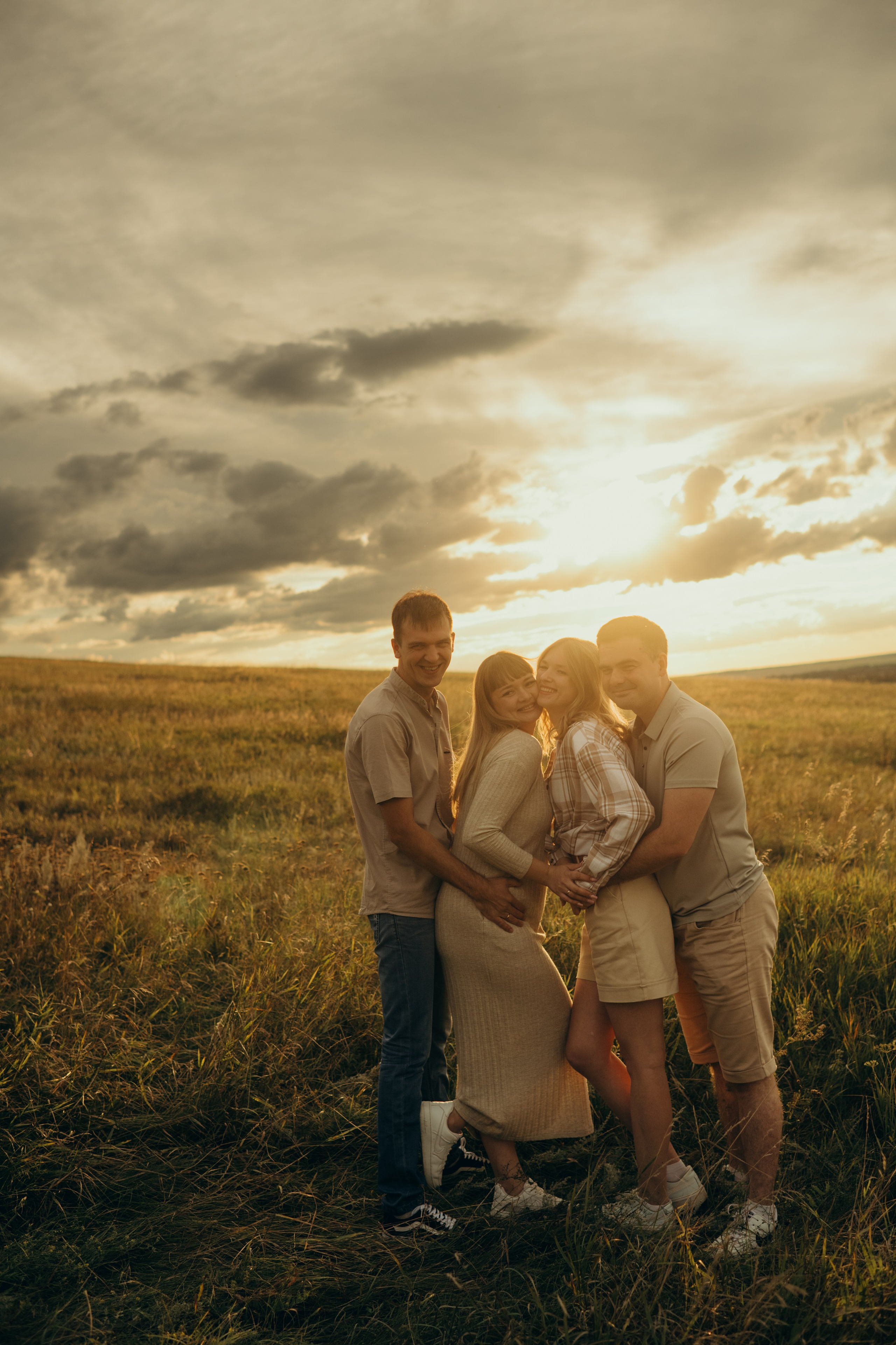 Даша Даня Ксюша Илья Саша и Ева. Свадебный и семейный фотограф в Самаре Головань Наталья