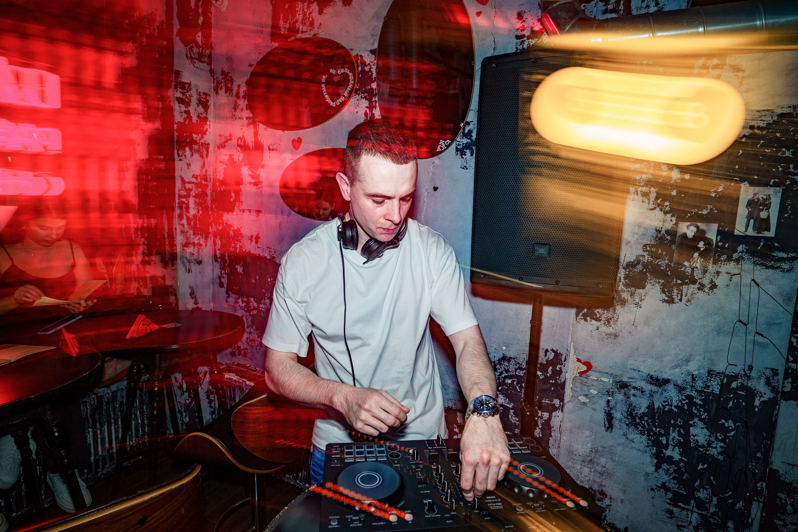 Бар разбитых сердец — 10/12 DJ's. Концертный и репортажный фотограф в Санкт-Петербурге Слава Пахомов