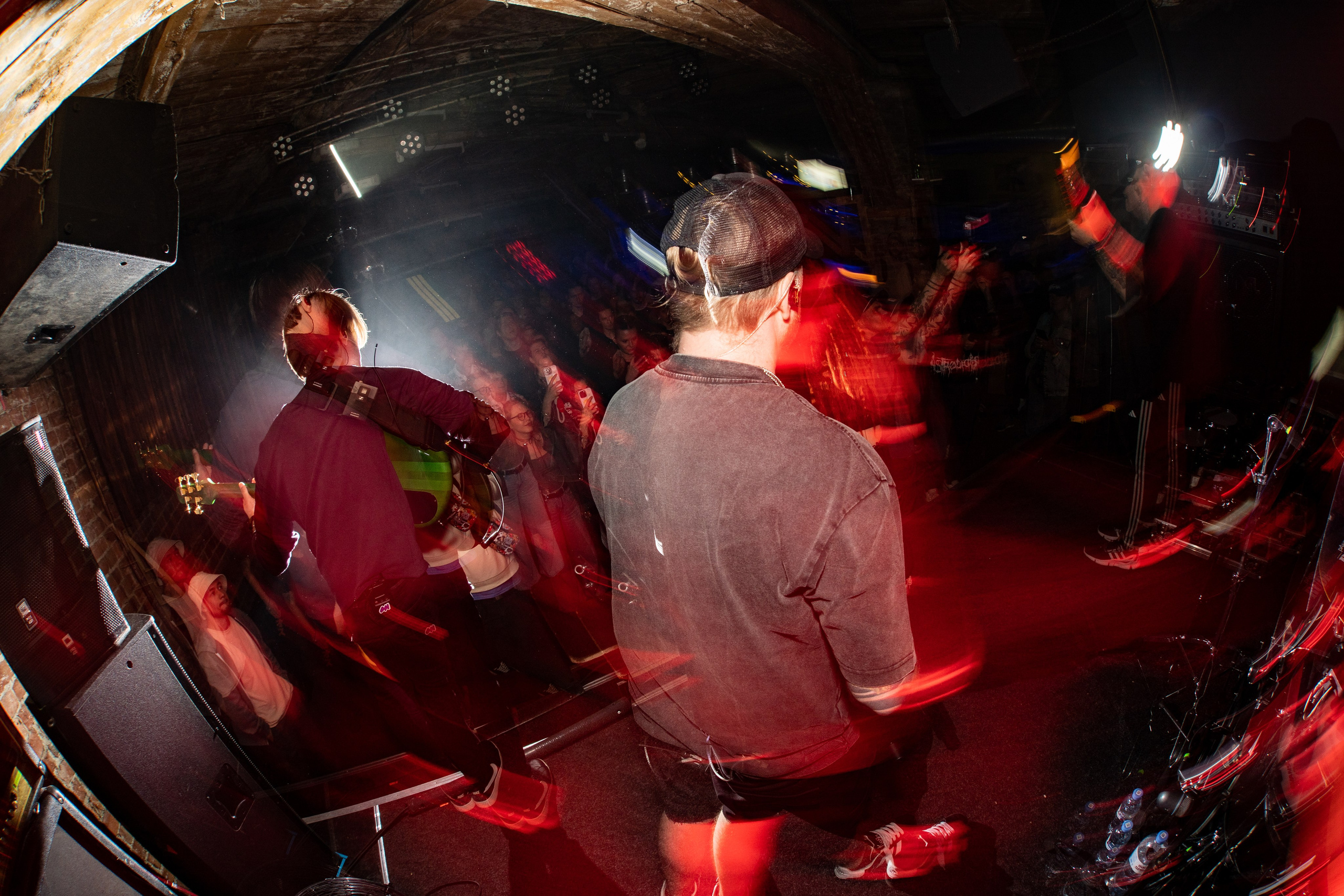 ОМУТ ГИГ|Zoccolo 2.0. Концертный и репортажный фотограф в Санкт-Петербурге Слава Пахомов