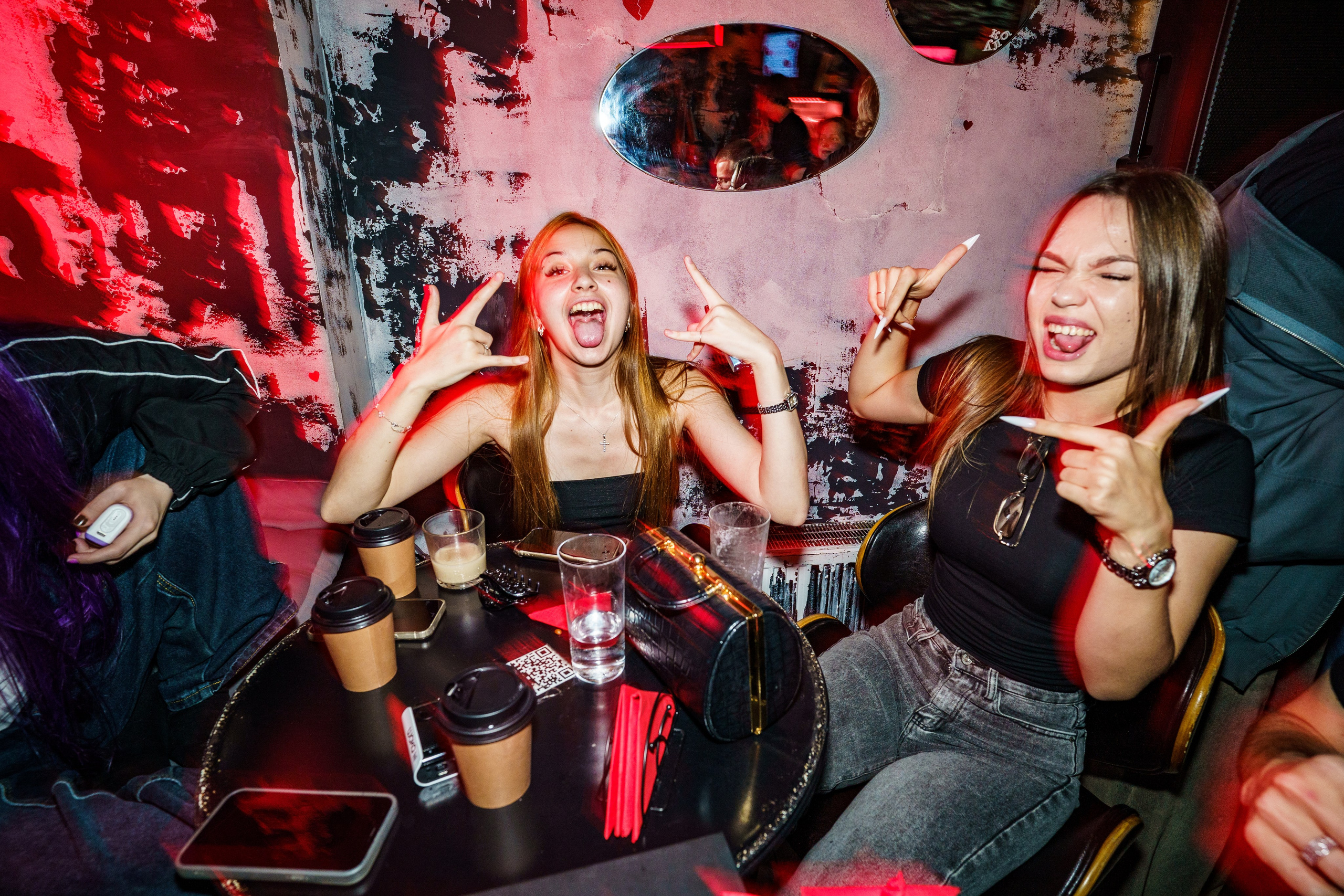 Бар разбитых сердец. DJ Guitacidelli. Концертный и репортажный фотограф в Санкт-Петербурге Слава Пахомов