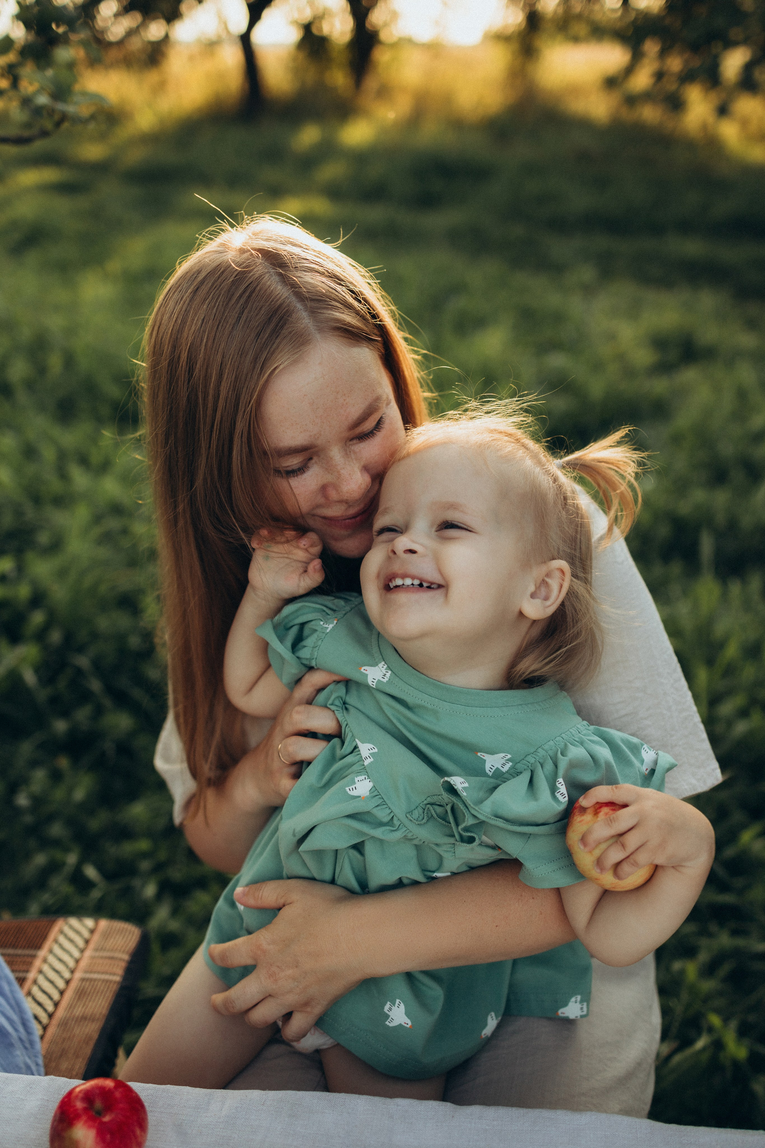 Чаепитие в саду. Фотограф Елена Рябцева