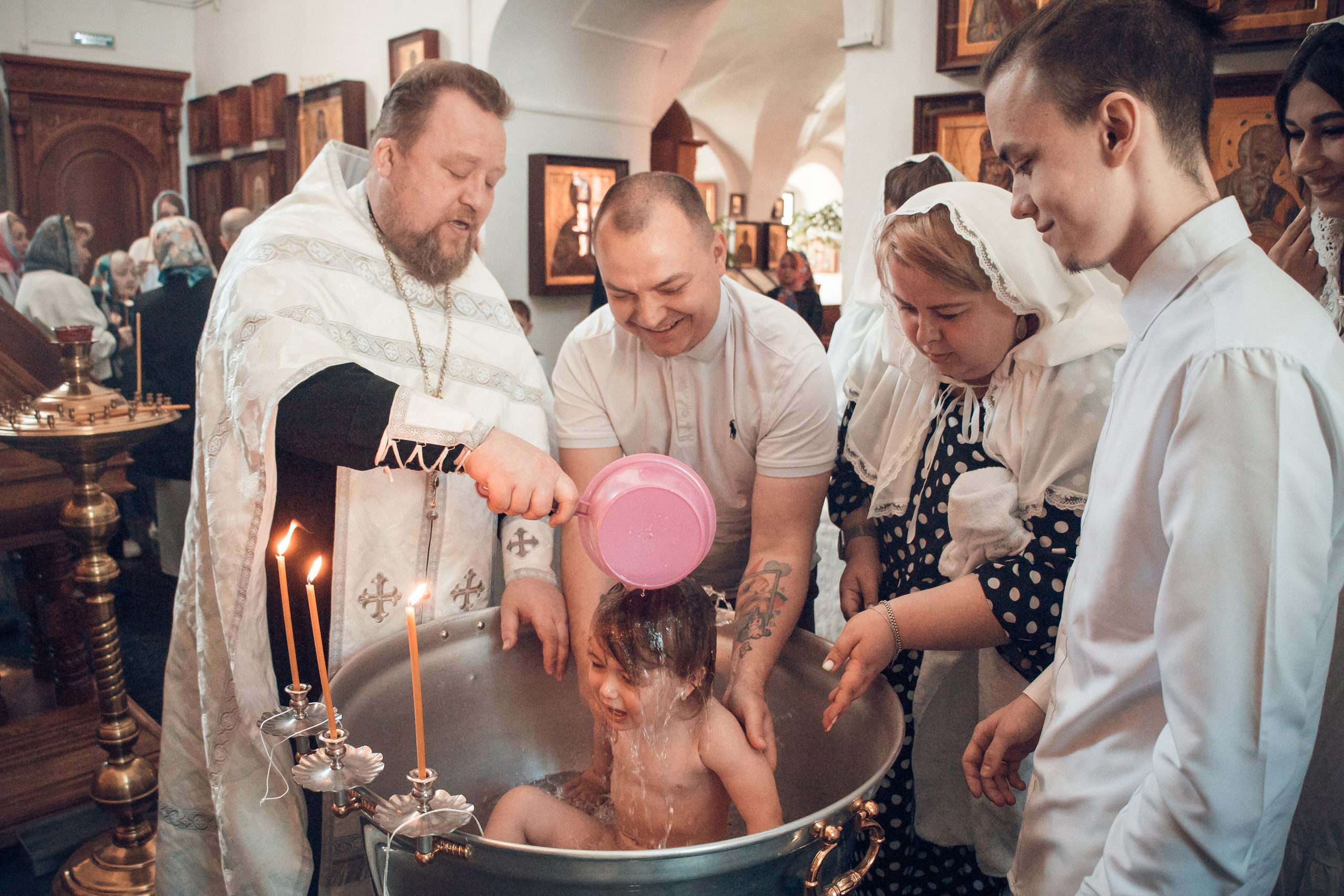 Таинство Крещения Киры. Благовещенская церковь. Семейный фотограф в Рязани и Рязанской области
