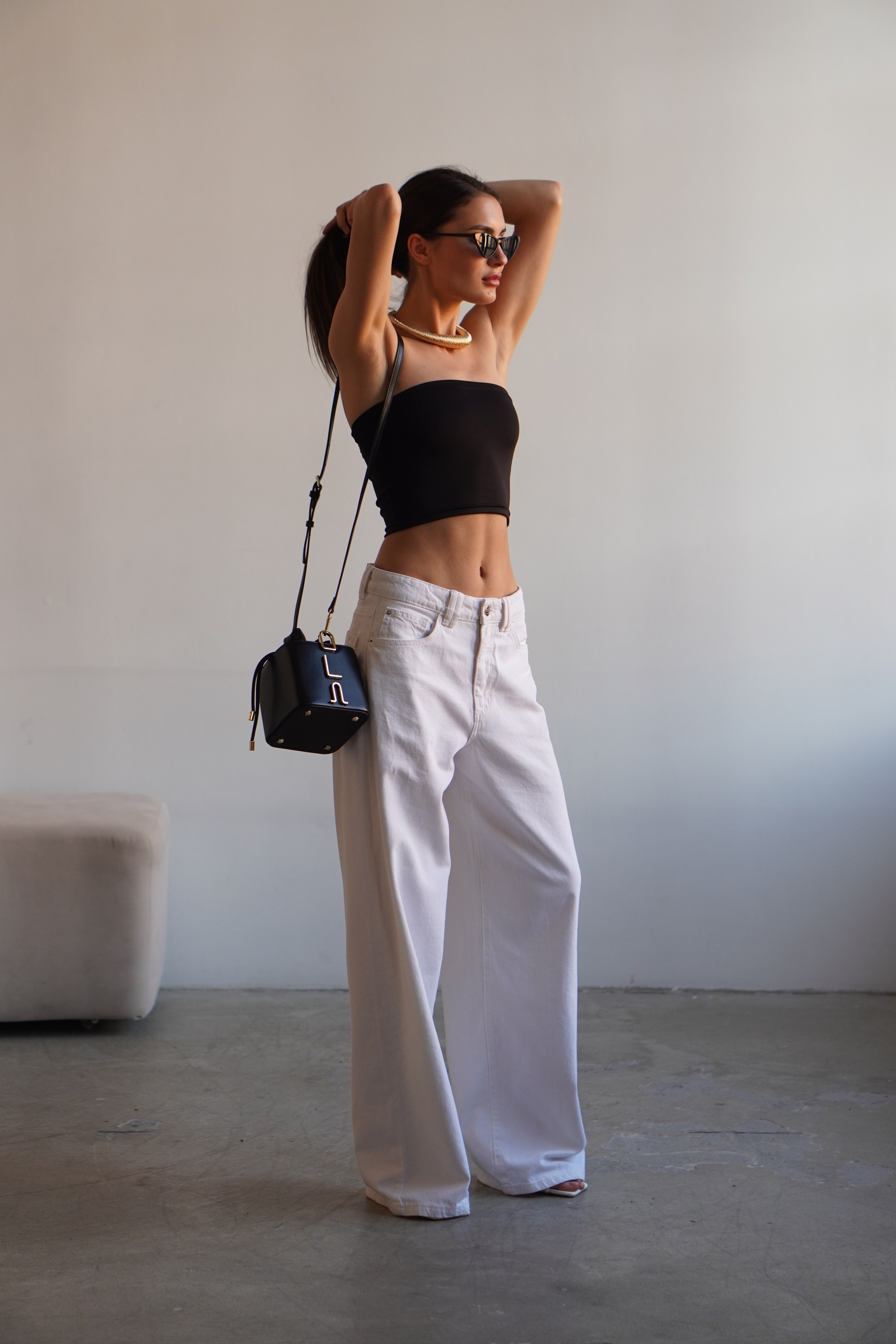 Анна, 40-42 р-р, рост 168. KED Production — продакшн из СПб. Создаём фото, видео и контент, который помогает брендам и селлерам продавать больше