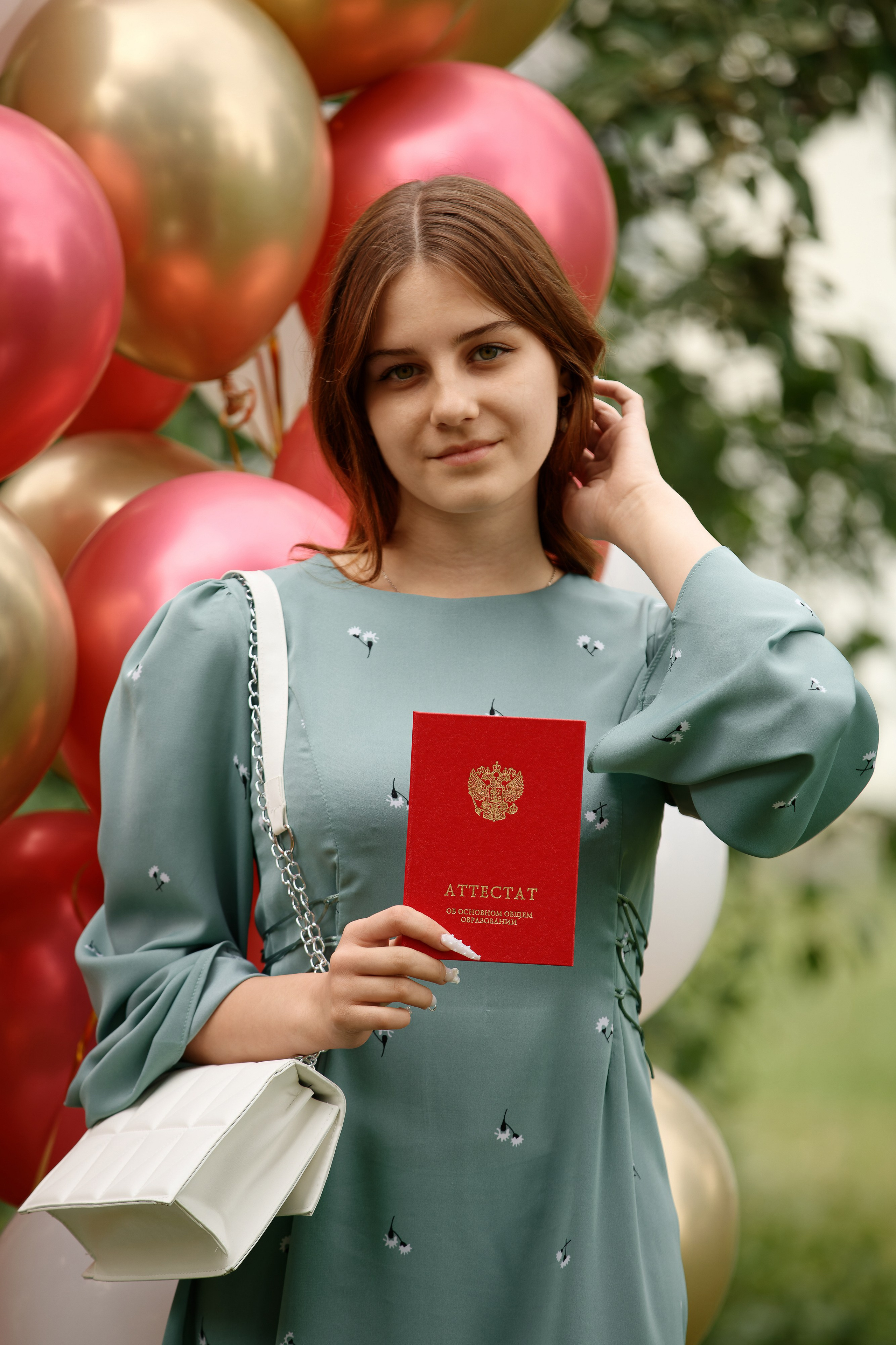 Вручение аттестатов Школа № 57. Семейный фотограф — Макс Белогрудов