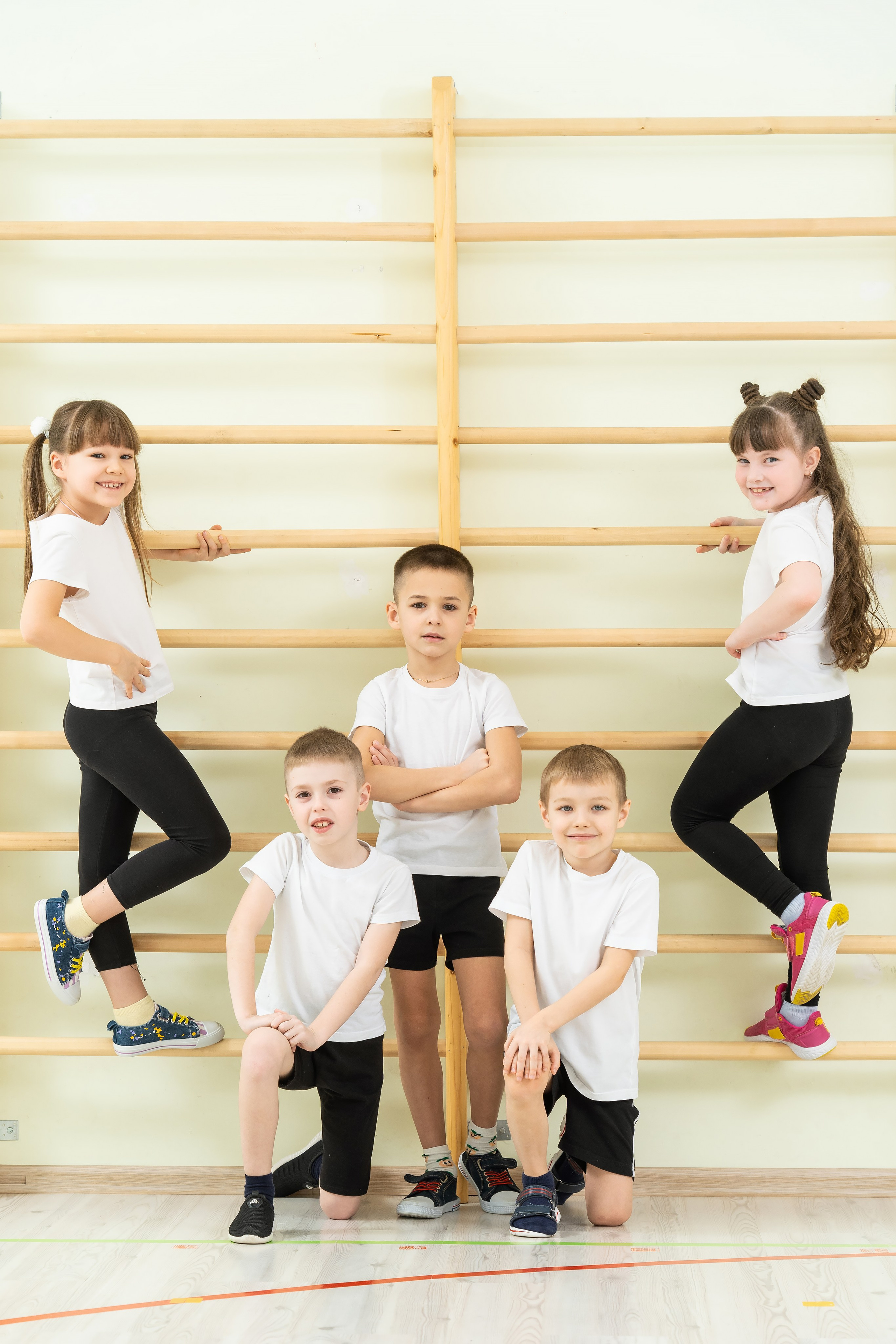 Фотографии, снятые в Д/С. Выпускные альбомы от Мамаевых, город Киров