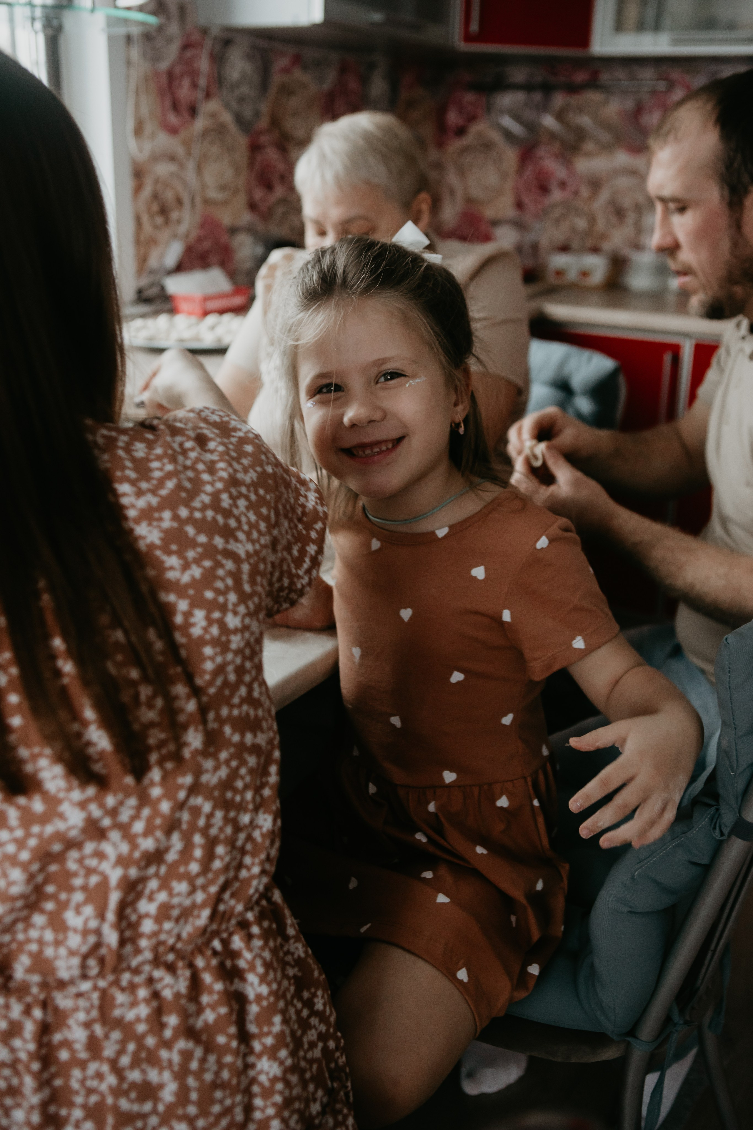 Семья Дарьи. Домашняя съемка. Свадебный, семейный фотограф. Выпускные альбомы в Коченёво / Новосибирск. Наталья Байкуш