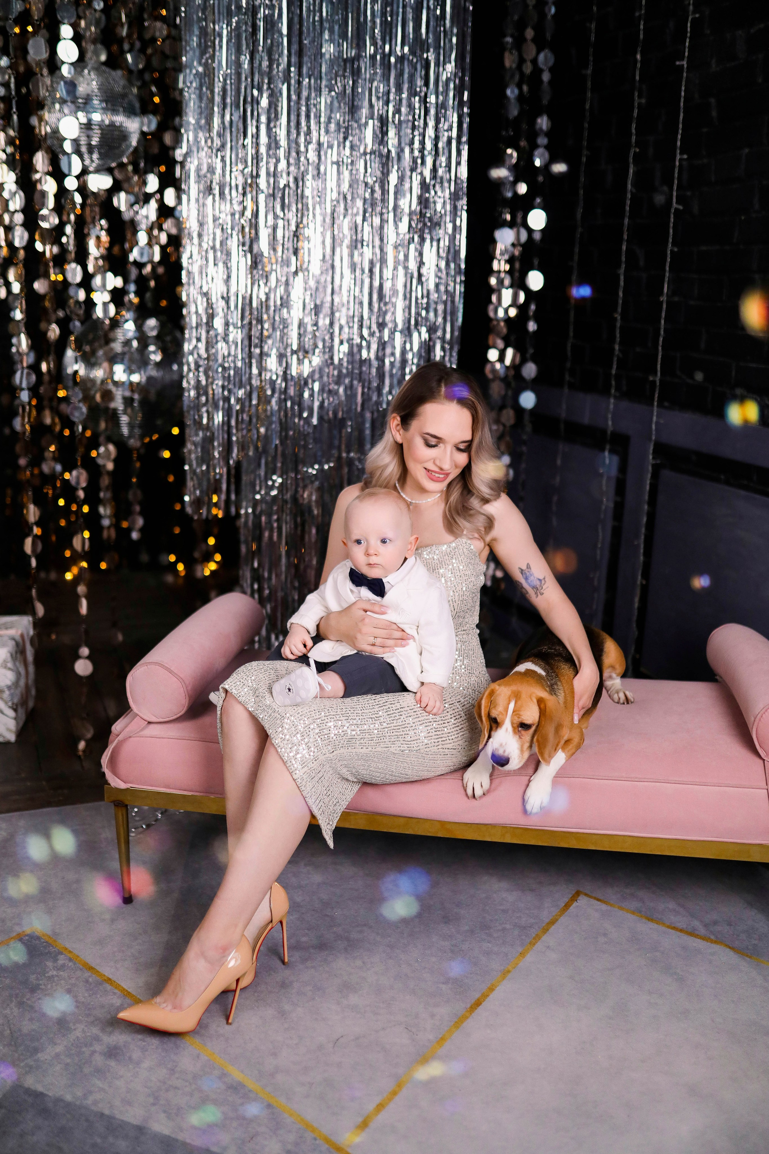 Алёна, Макс и малыш Матвей в зале Арт. ФОТОГРАФ ХАБАРОВСК АНАСТАСИЯ РАЧЕНКОВА