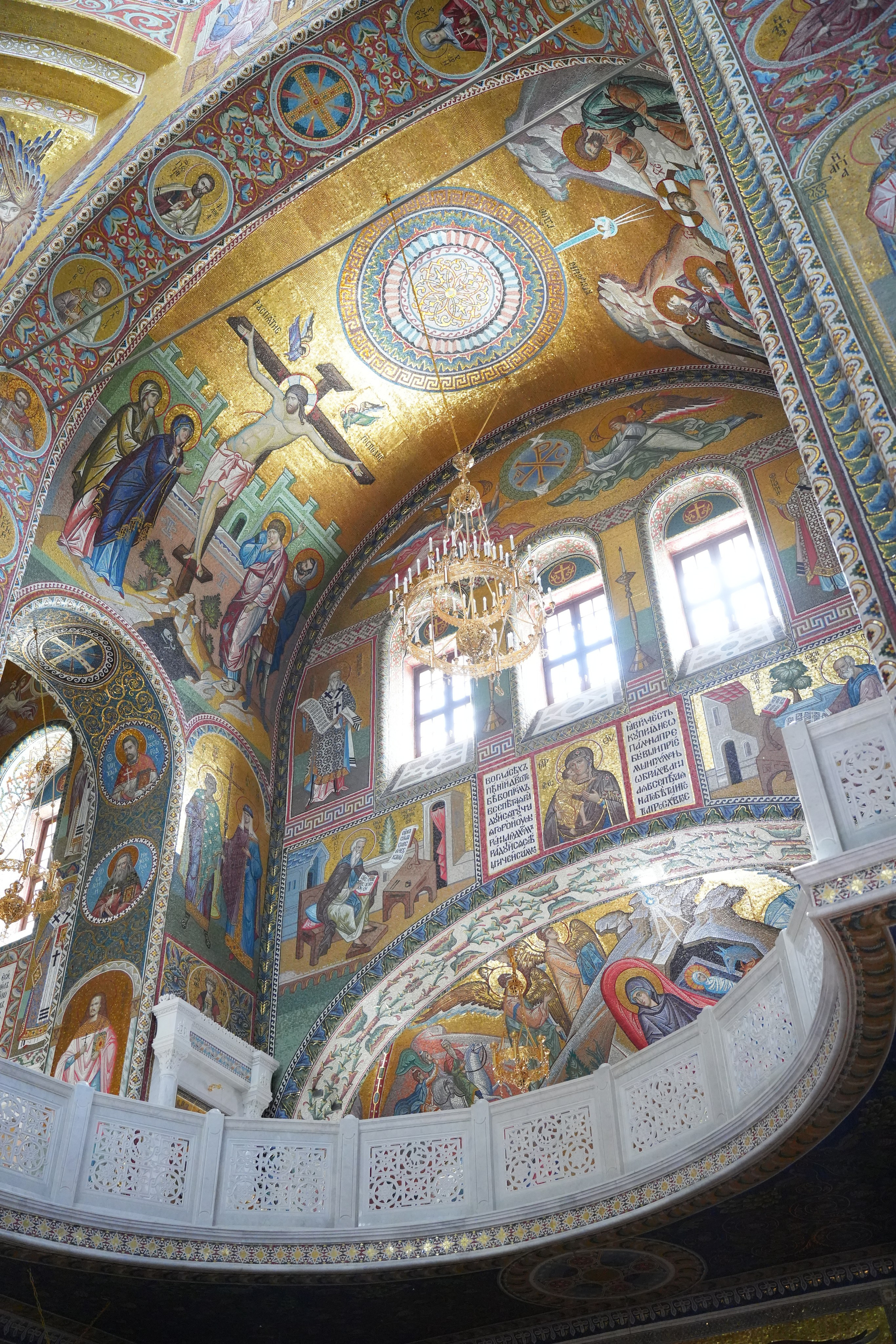 Храмовые зарисовки. Фотограф Пётр