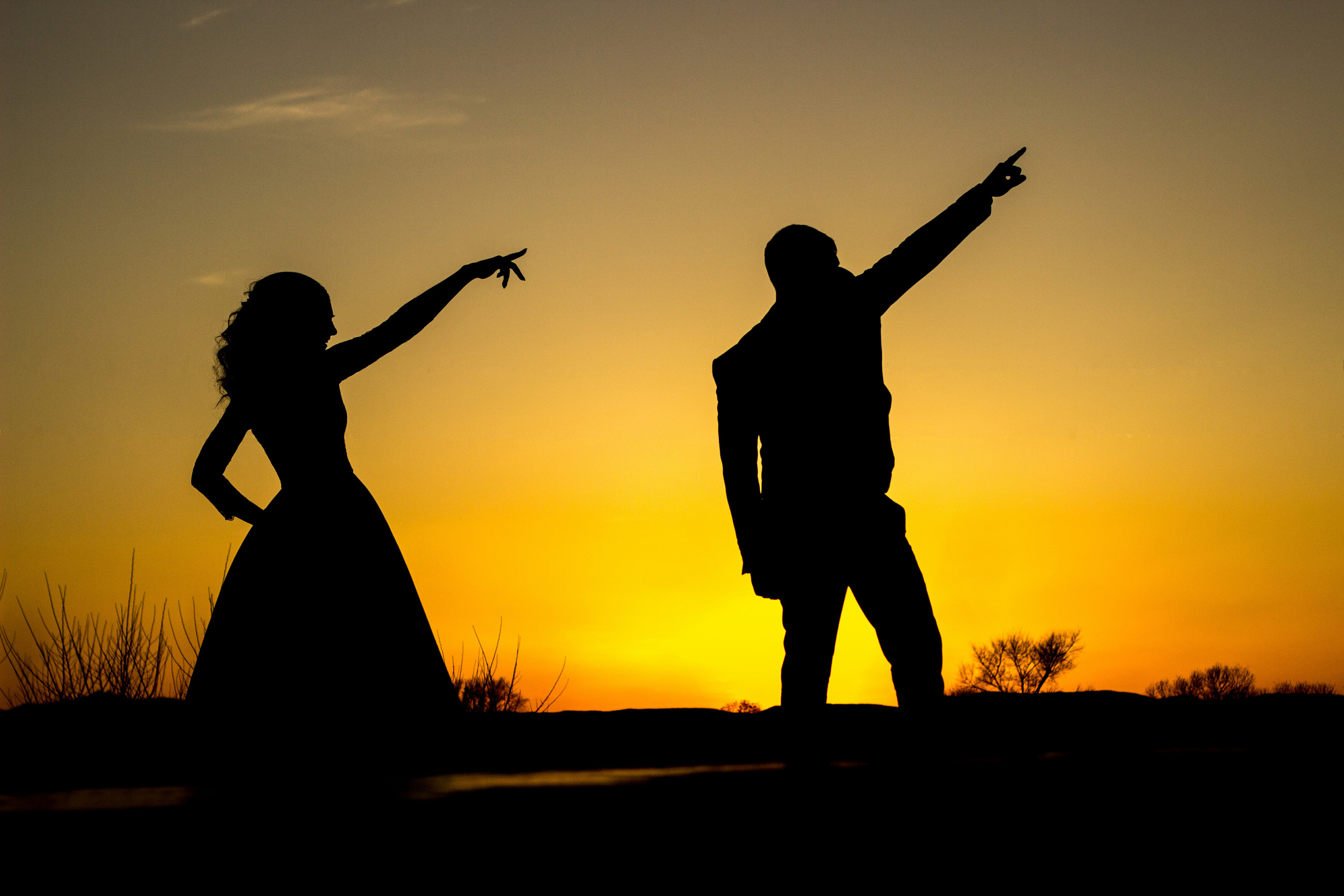 Силуэты молодожёнов в Находке свадебная фотосессия