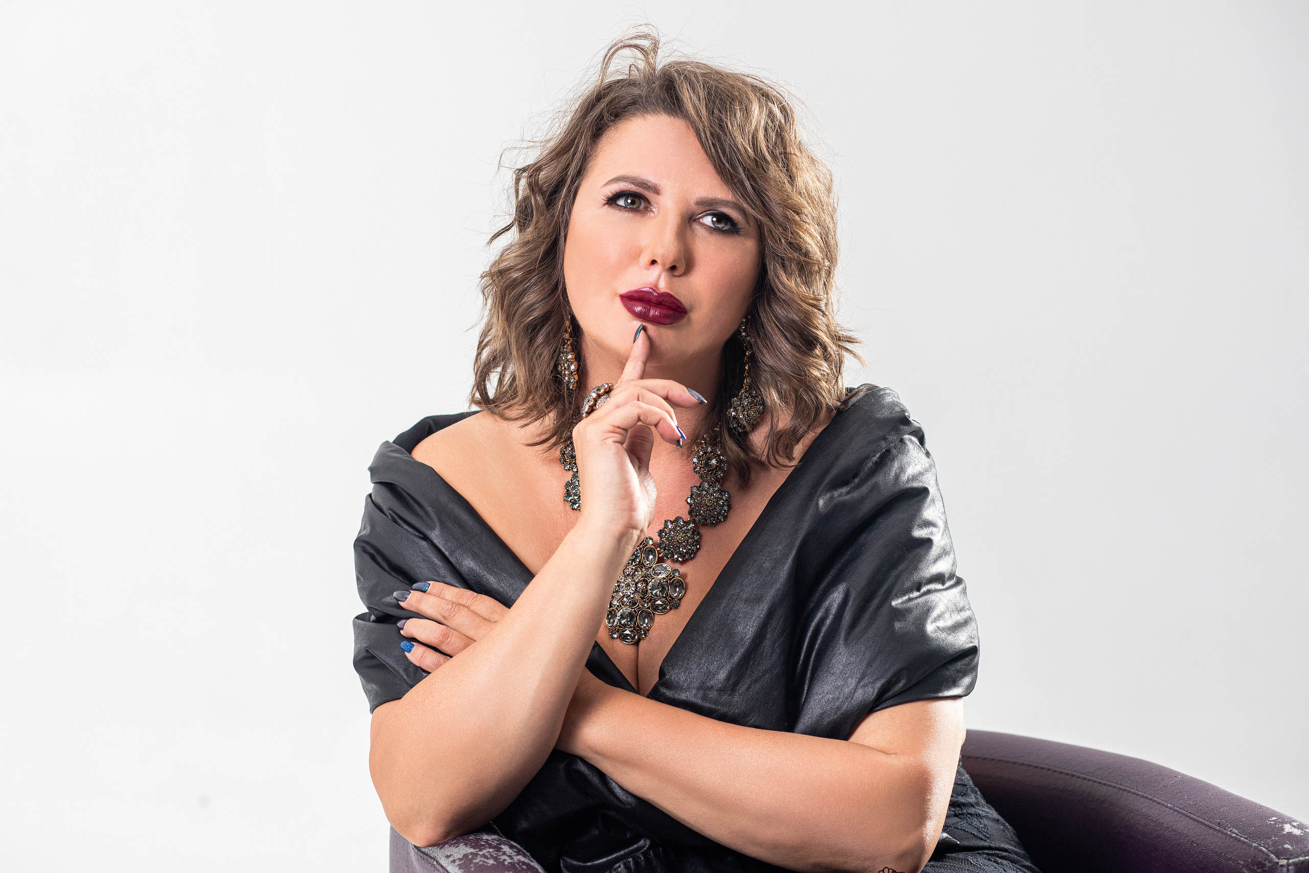 Взрослая женщина. Портретный фотограф Владивосток