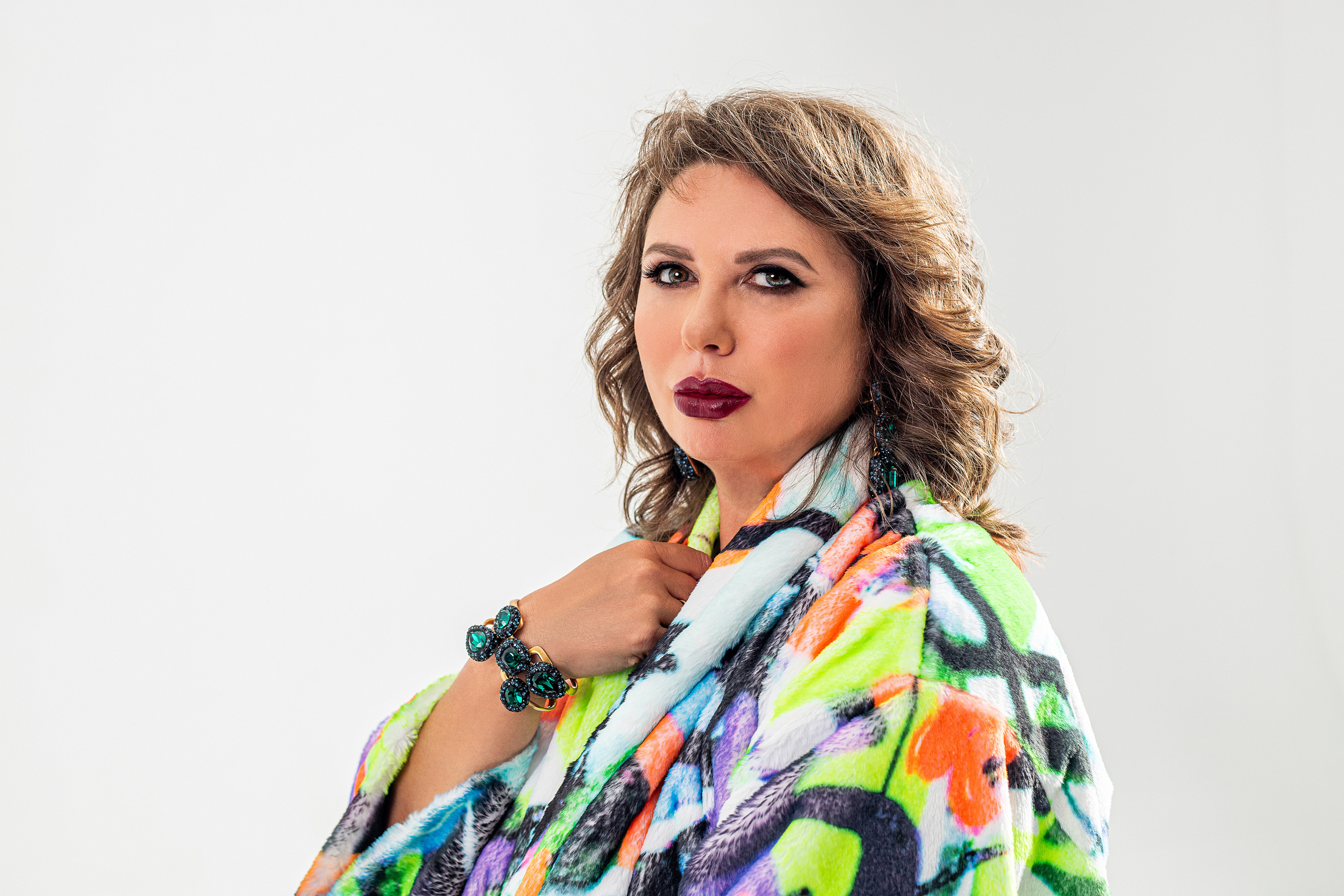 Женщина с яркими губами. Фотограф Иван Тарасов