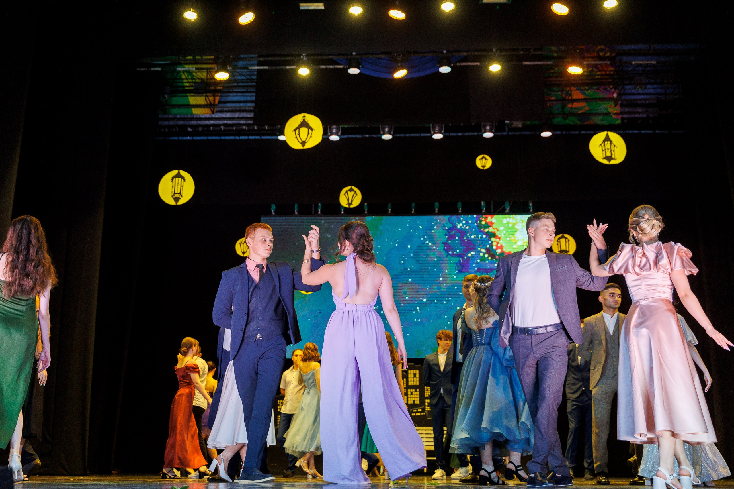 Выпускной — 2023 г. Фотограф Шейдаев Эмин г. Волгоград