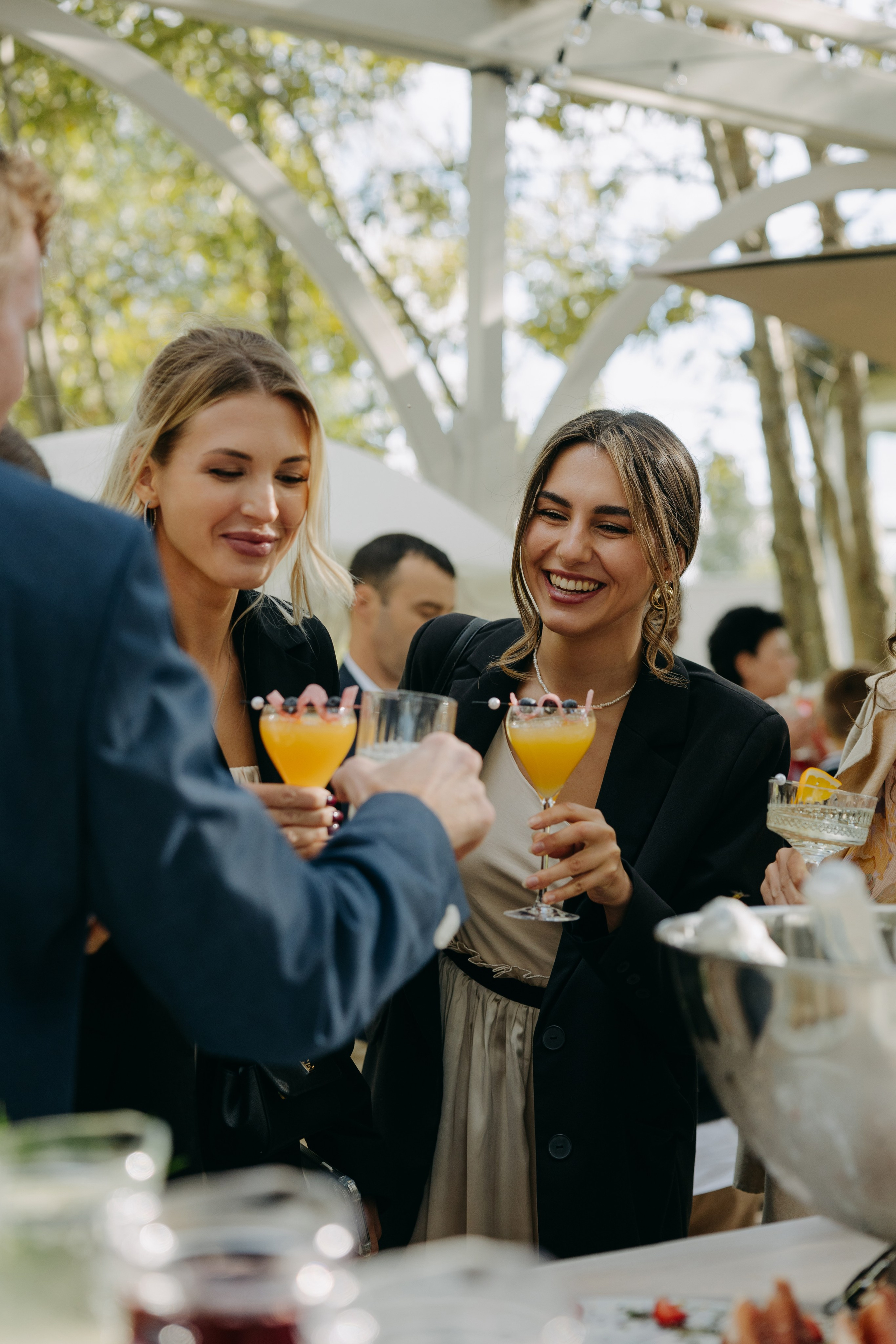 Утро в отеле Twelve Reasons и банкет в усадьбе Шелепаново. Свадебный фотограф Москва Анастасия Храмова