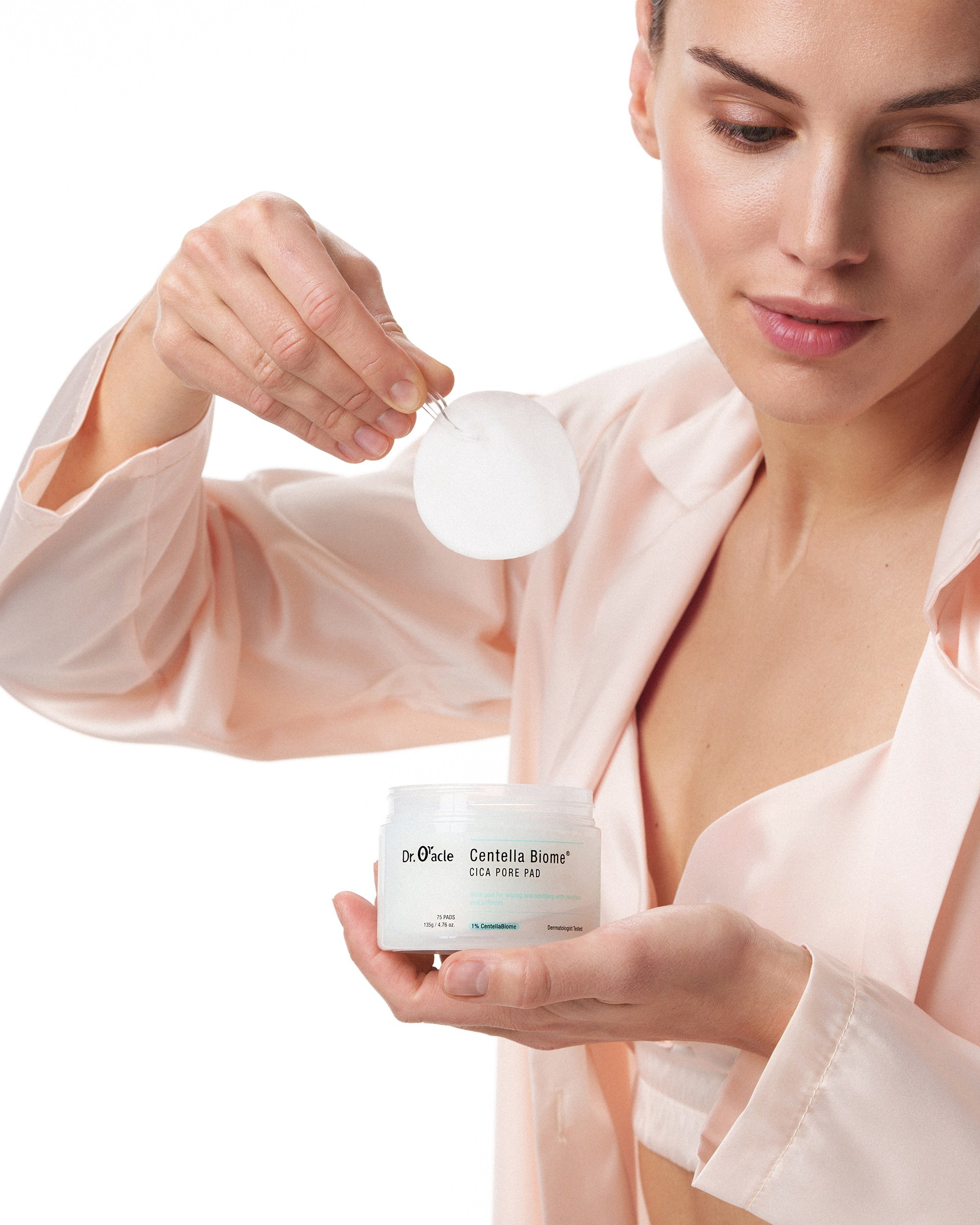 Бьюти съемка для бренда уходовой косметики Dr Oracle. Бьюти и предметный фотограф в Москве Светлана Грачева