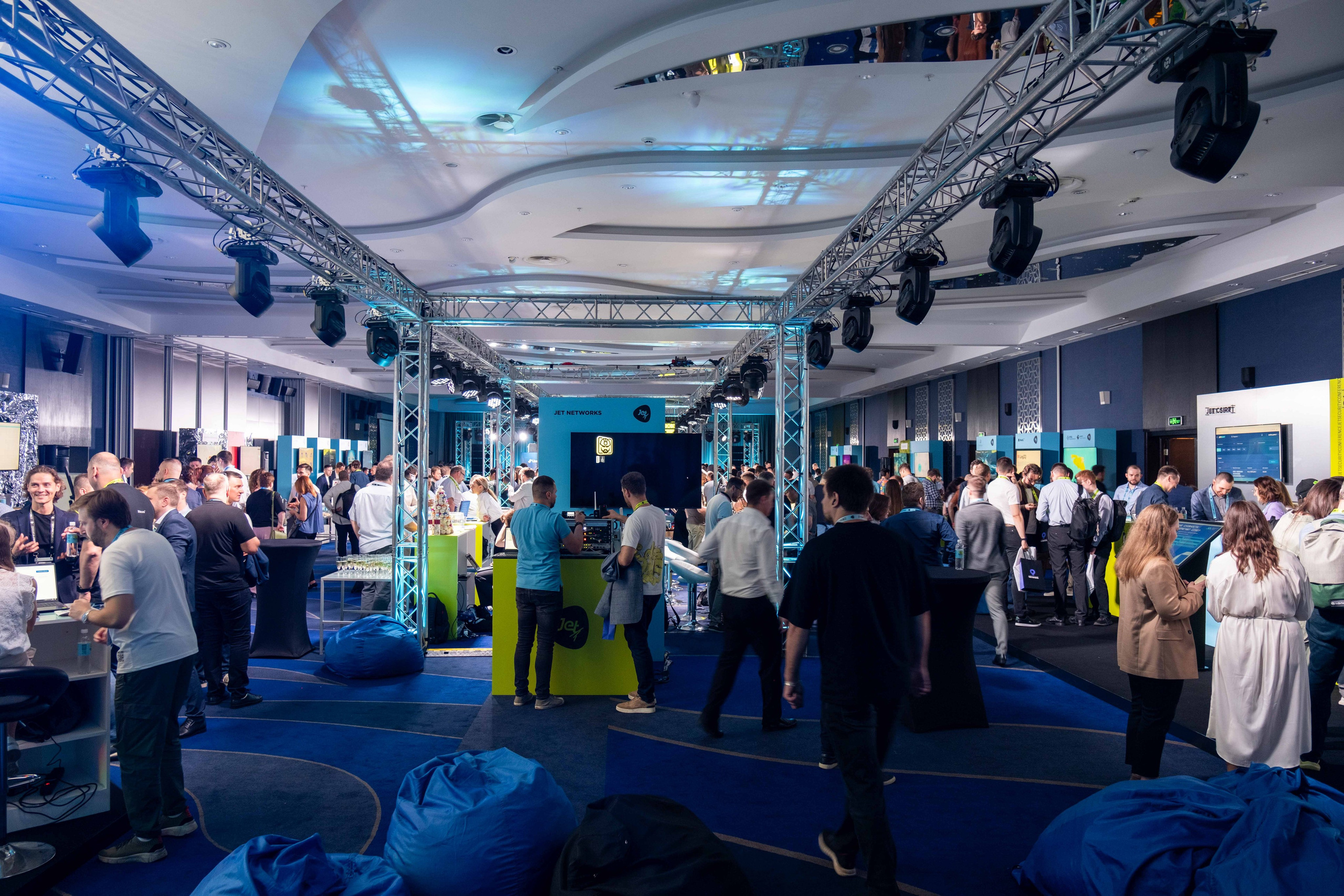 Альбом конференция. Фото тур