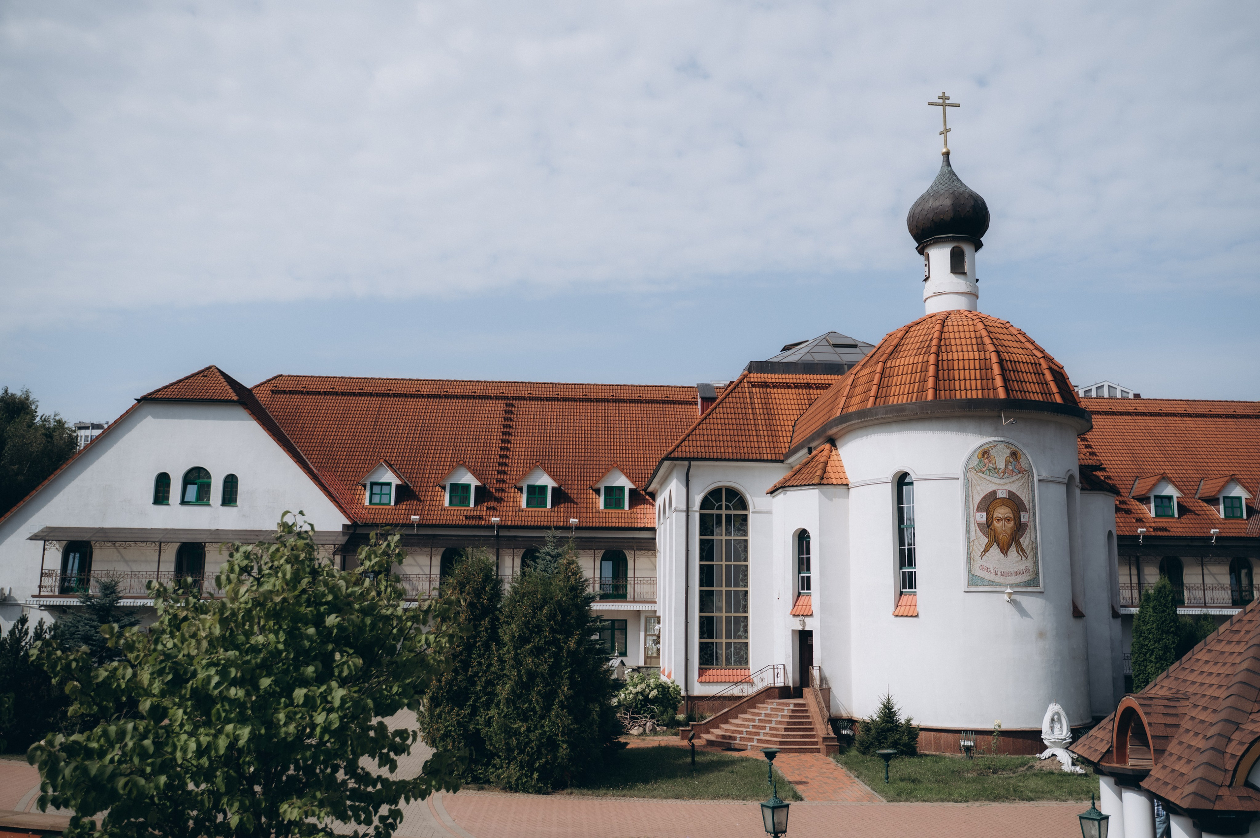 Венчание Сергей и Юлия (Дом милосердия). Семейный фотограф в Минске Дарья Дреко