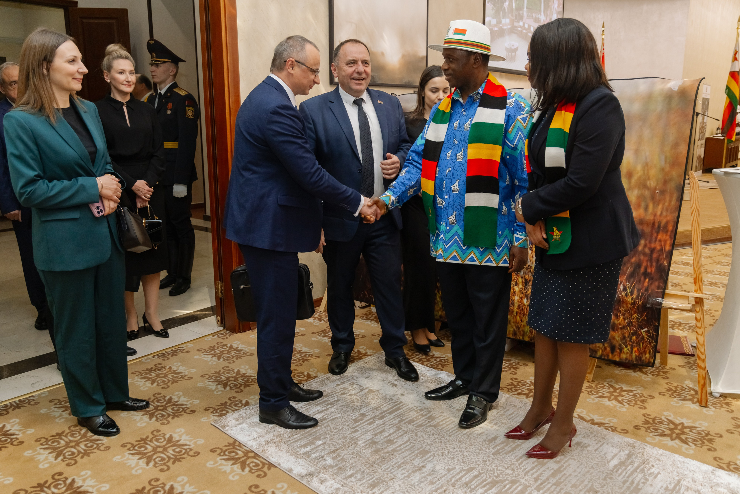 Фотосъемка делегации Посольства Зимбабве в Минске. Свадебный фотограф в Минске/Беларуси Сергей Спиридонов