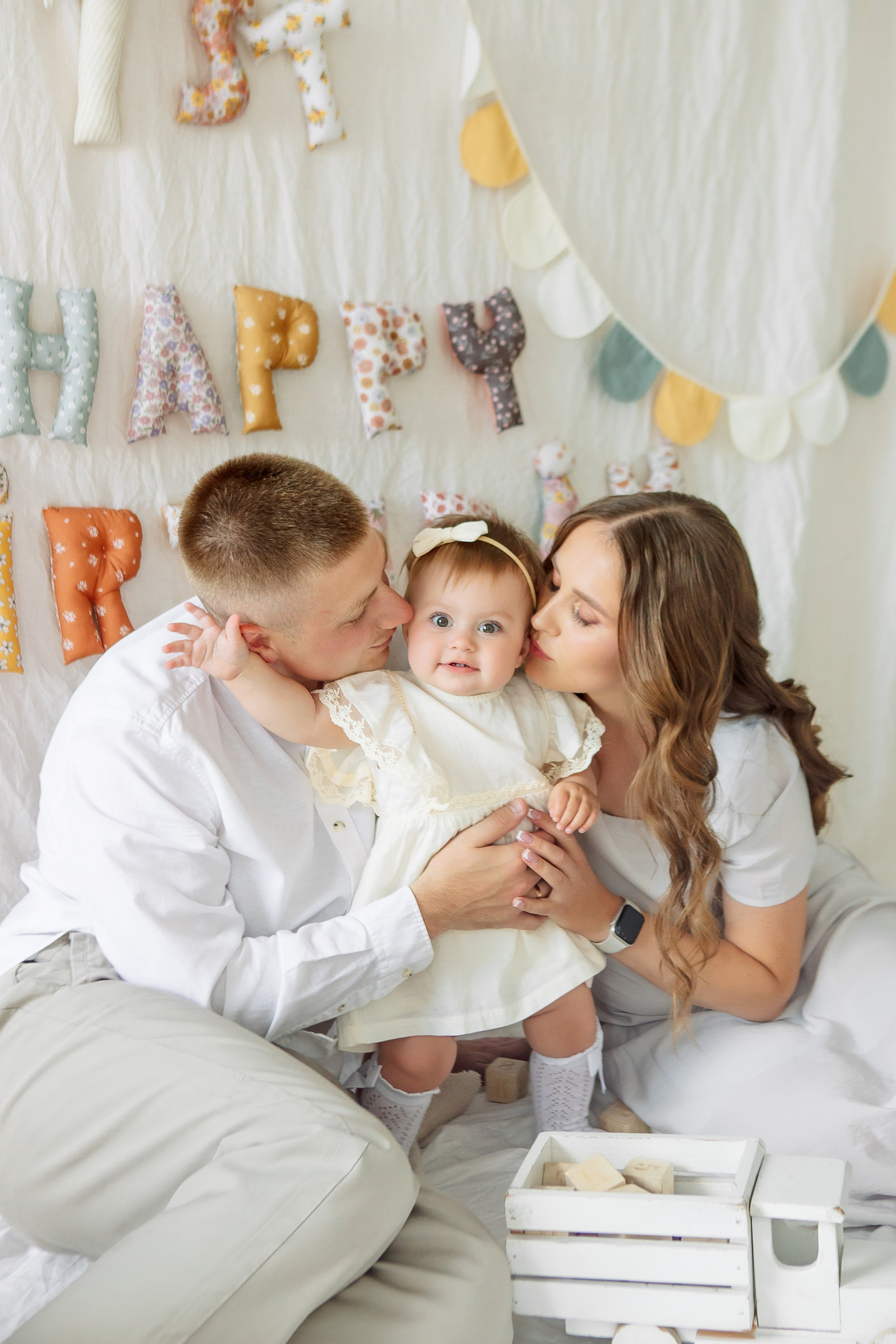 Есения 1 годик. Семейный детский фотограф. Фотосессия в Минске