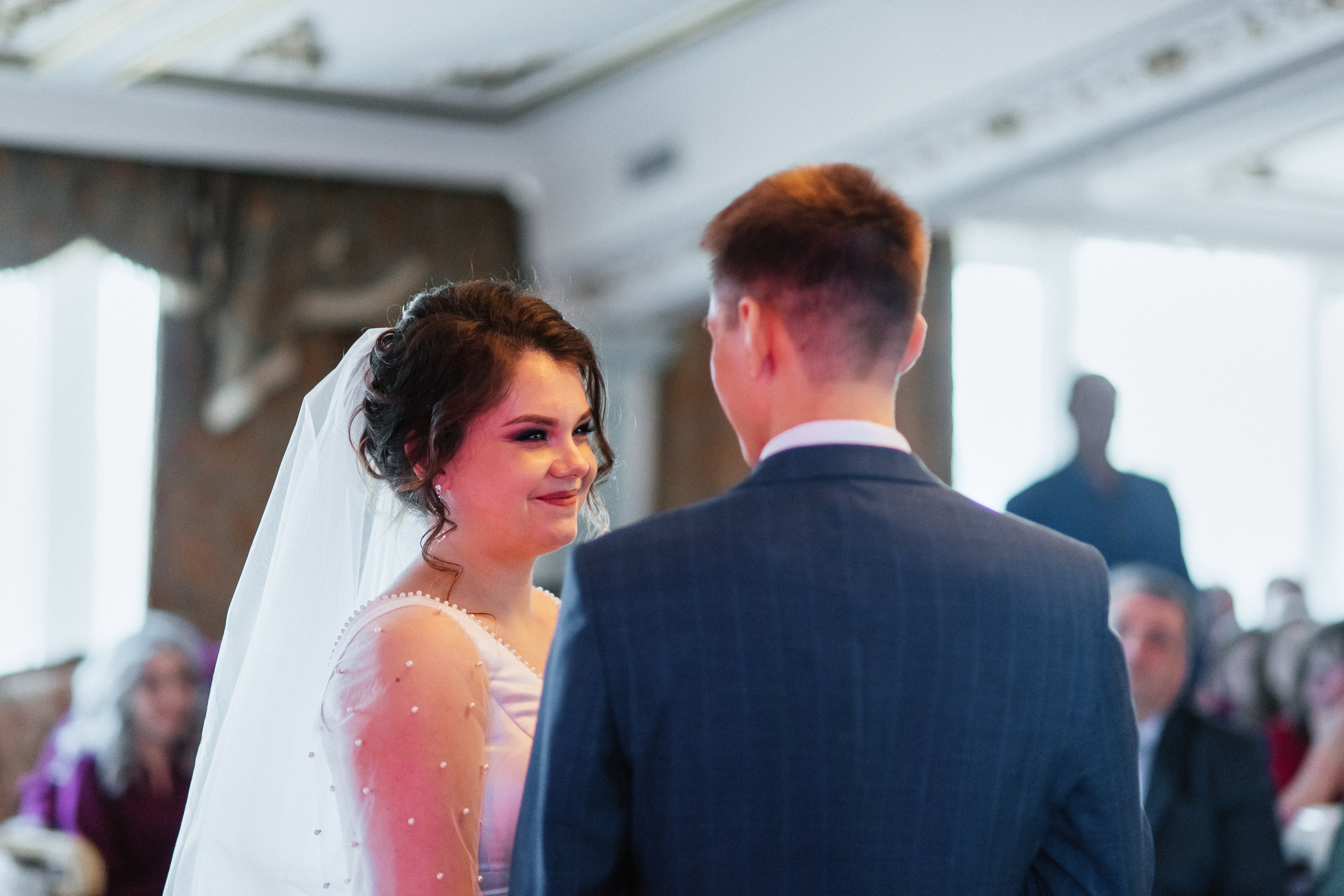 Андрей и Анастасия в «Париже». Фотограф Иркутск, Ангарск, Усолье-Сибирское. Выпускные альбомы