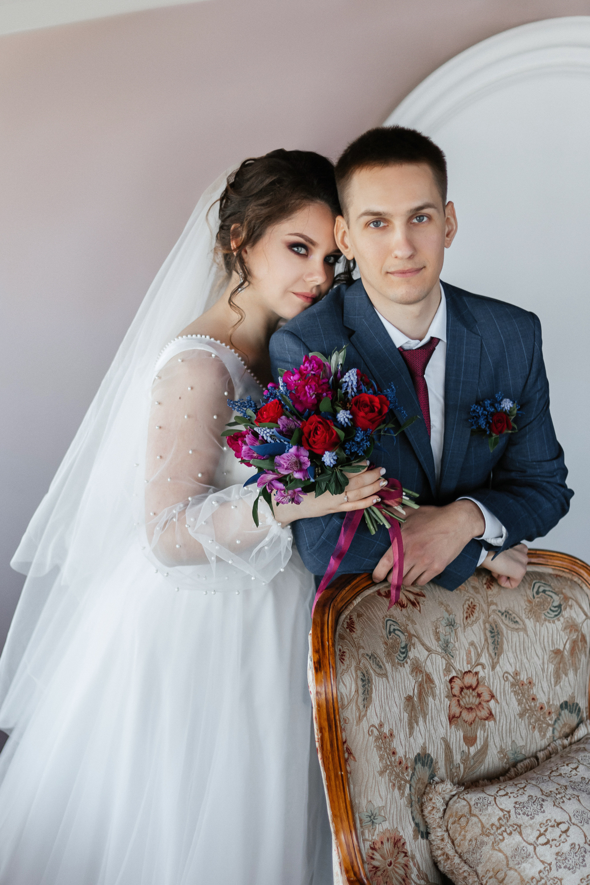 Андрей и Анастасия в «Париже». Фотограф Иркутск, Ангарск, Усолье-Сибирское. Выпускные альбомы