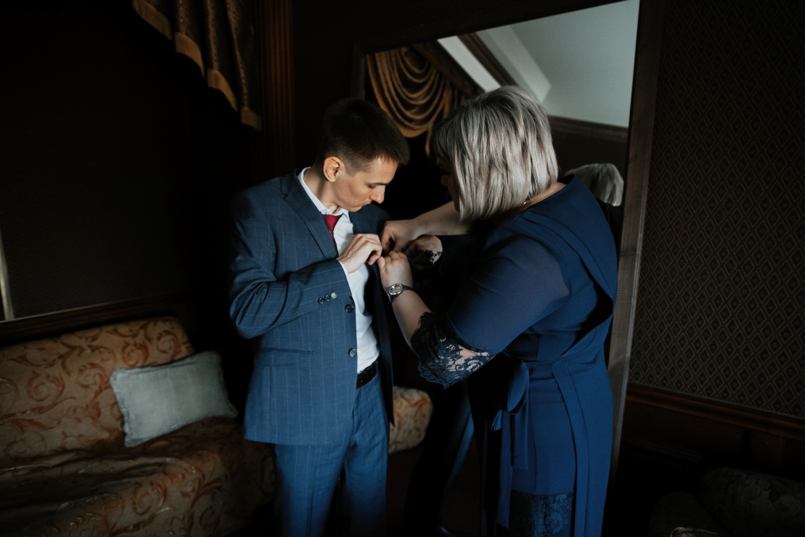 Андрей и Анастасия в «Париже». Фотограф Иркутск, Ангарск, Усолье-Сибирское. Выпускные альбомы