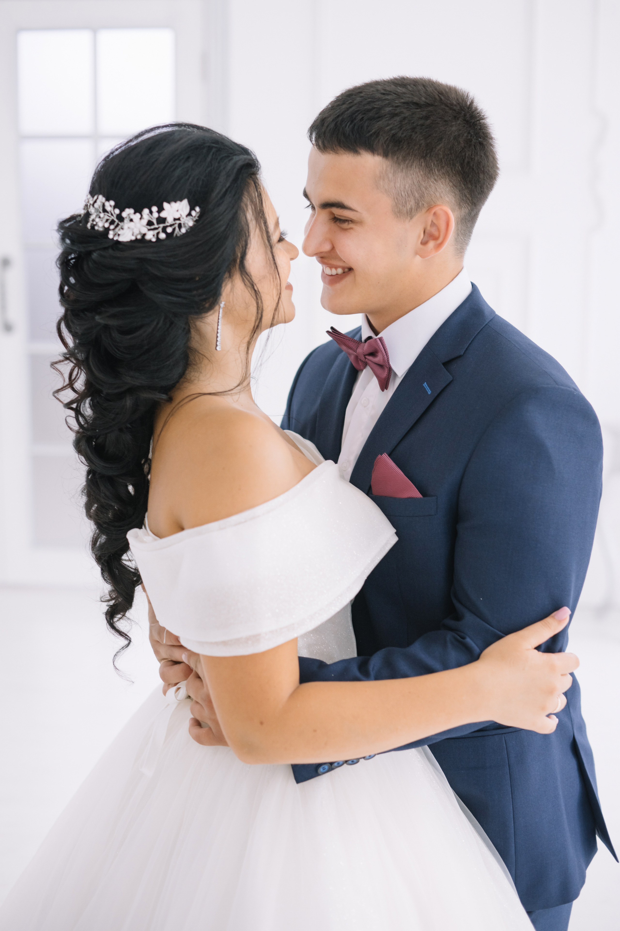 Данил и Настя. Свадебная фотосессия. Фотограф Иркутск, Ангарск, Усолье-Сибирское. Выпускные альбомы