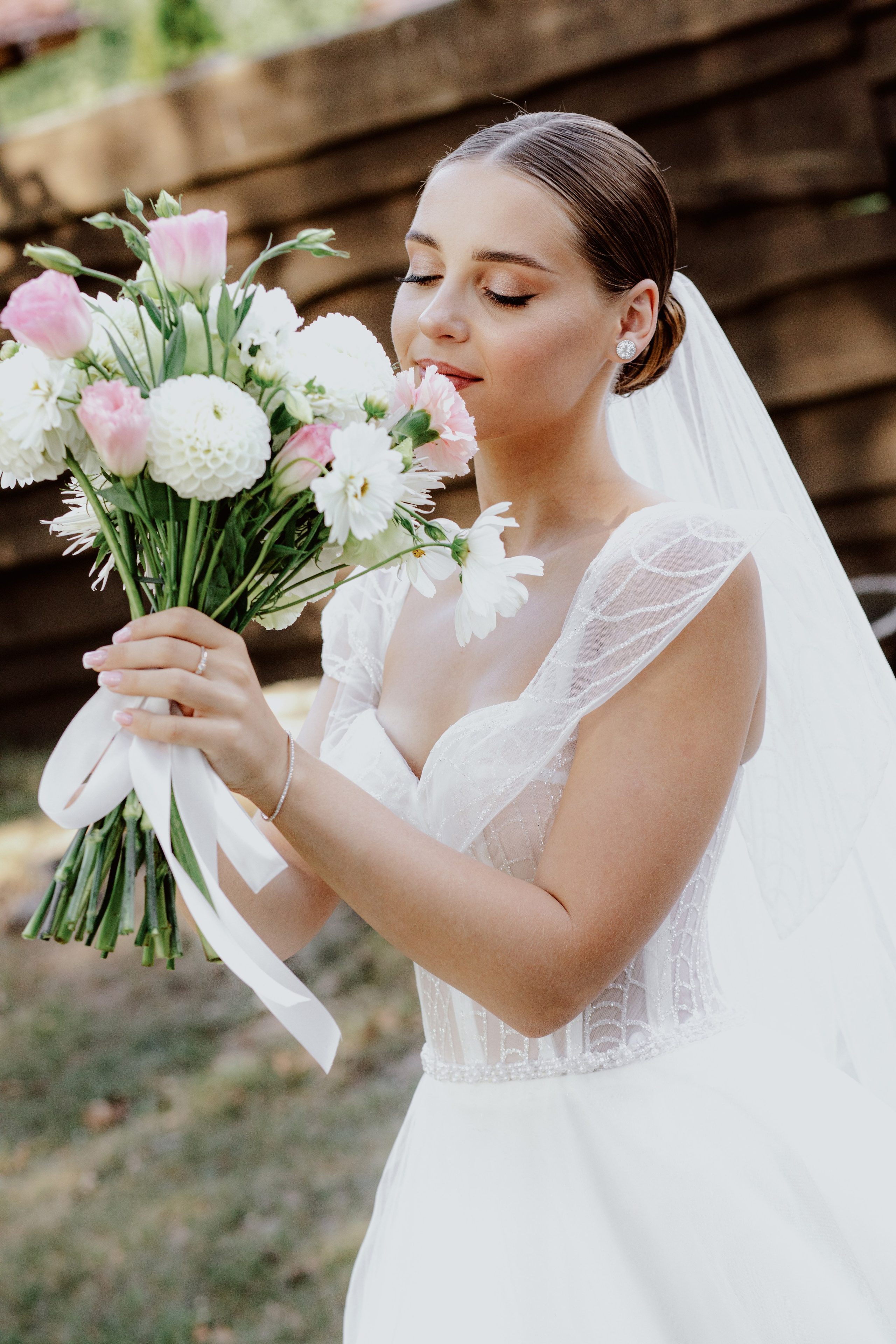 Летняя свадебная фотосессия