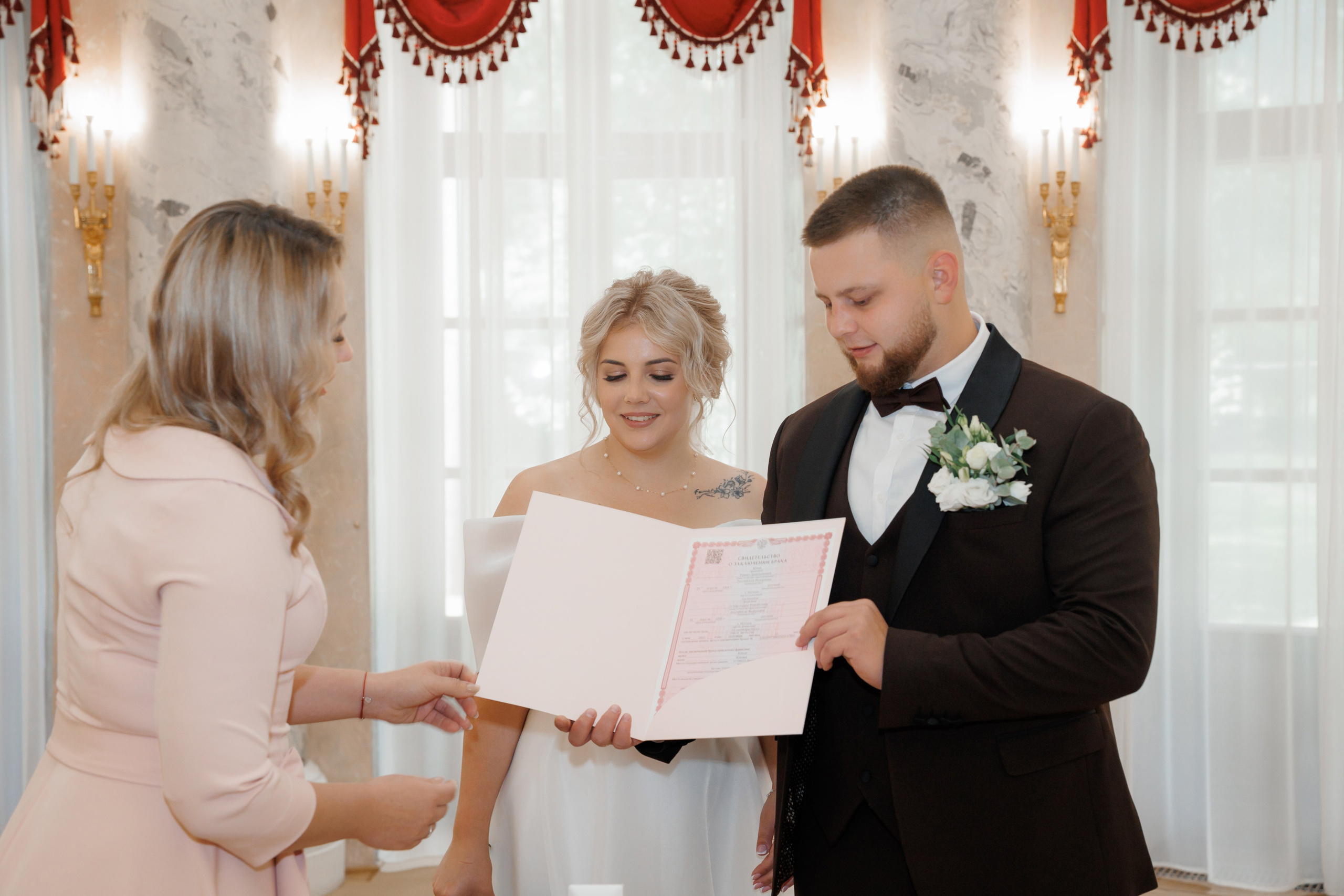 Регистрация и прогулка в Остафьево. Свадебный и репортажный фотограф (Москва, Королев и другие)