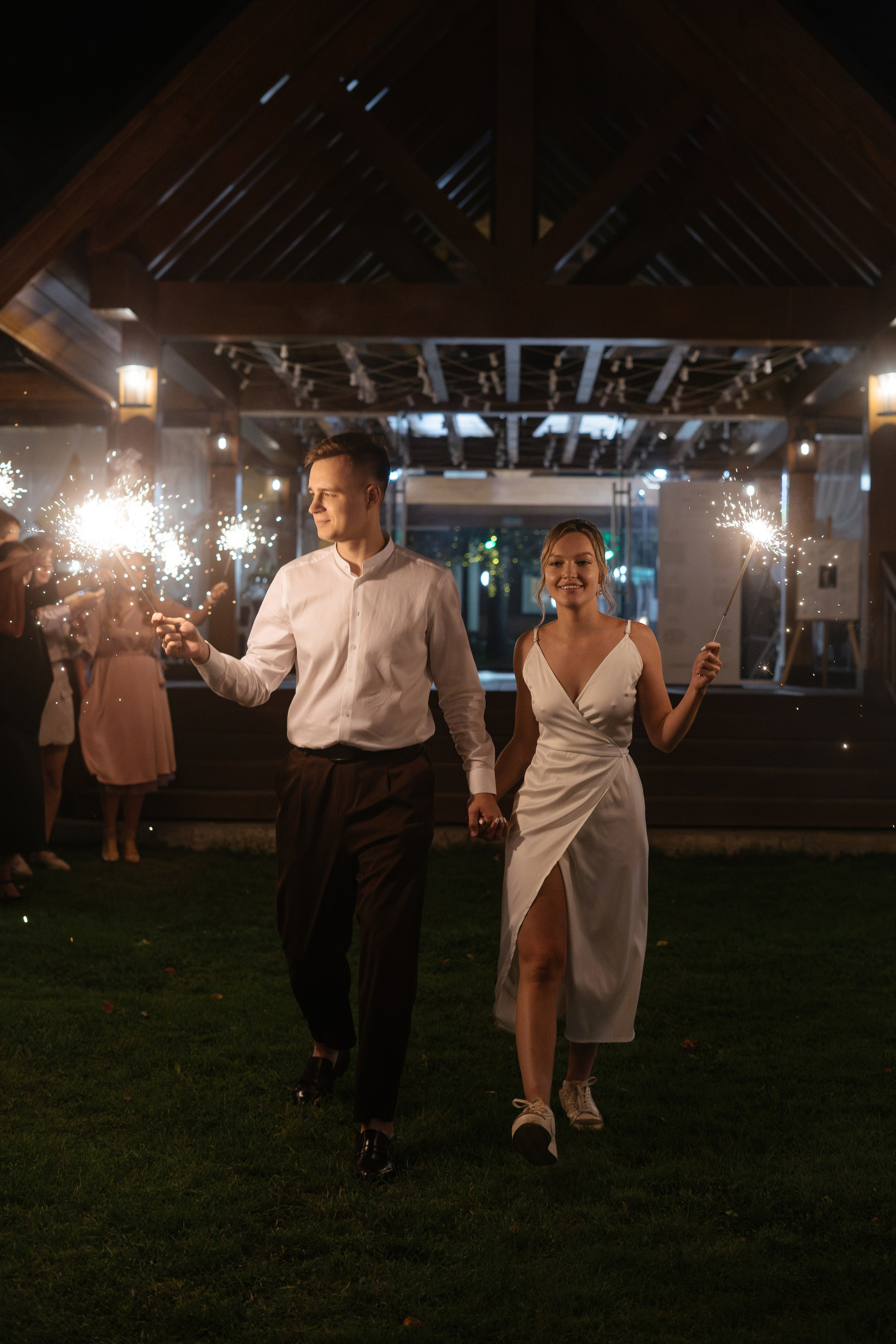 Анжела Данила. Григорий и Ольга Насинник — свадебный фотограф Архангельск