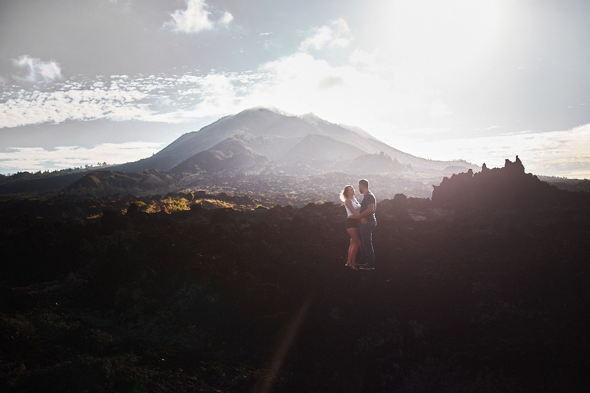 Фотосессия Love-story возле вулкана Батур на Бали