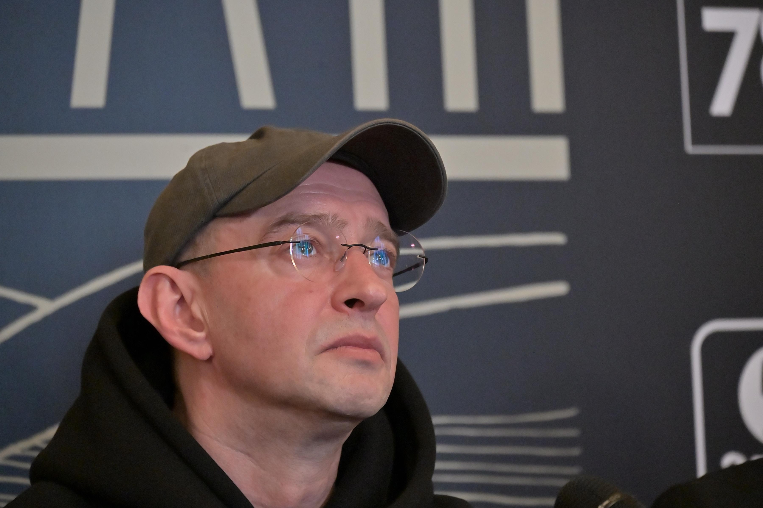 Пресс-конференция с художественным руководителем МХТ Константином Хабе. Событийный фотограф в Санкт — Петербурге Elena Ushakova