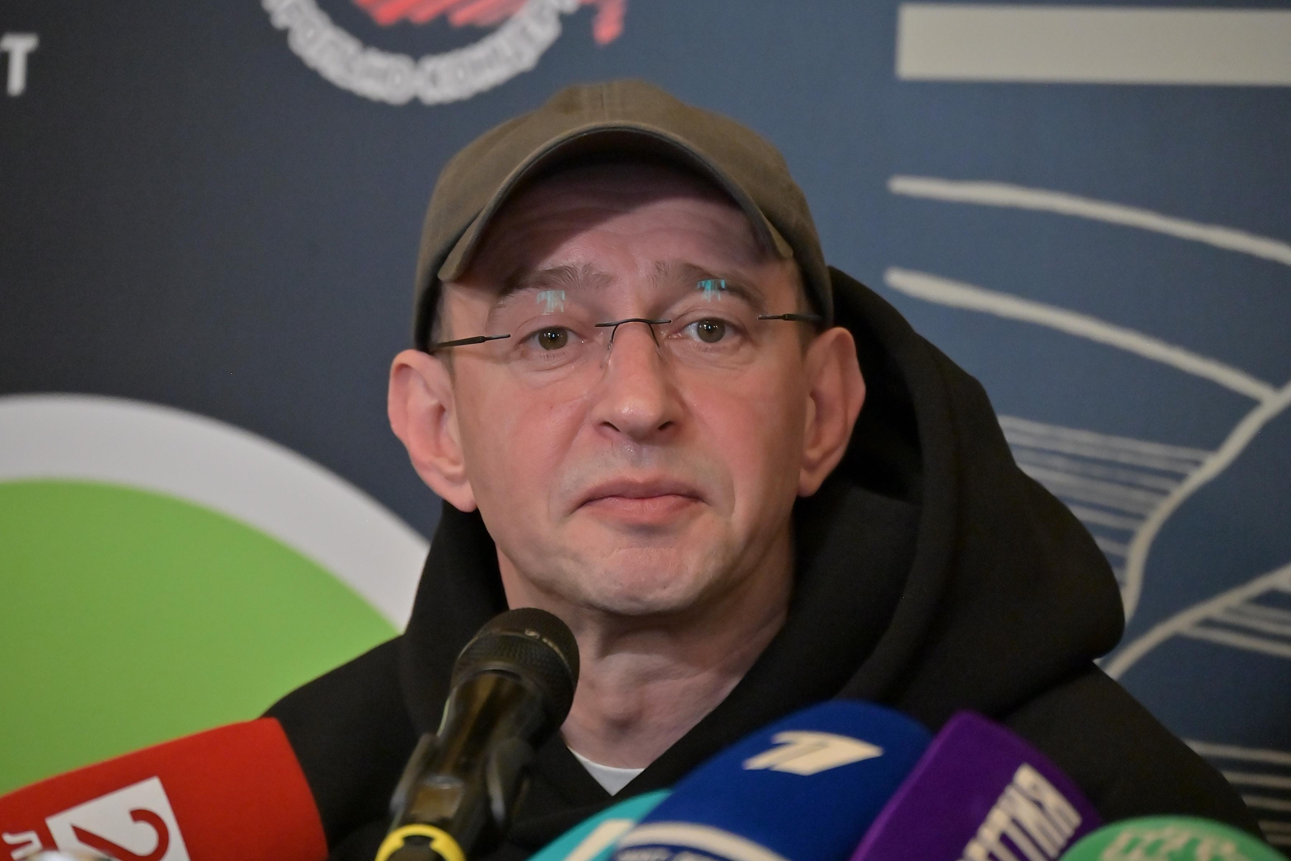 Пресс-конференция с художественным руководителем МХТ Константином Хабе. Событийный фотограф в Санкт — Петербурге Elena Ushakova