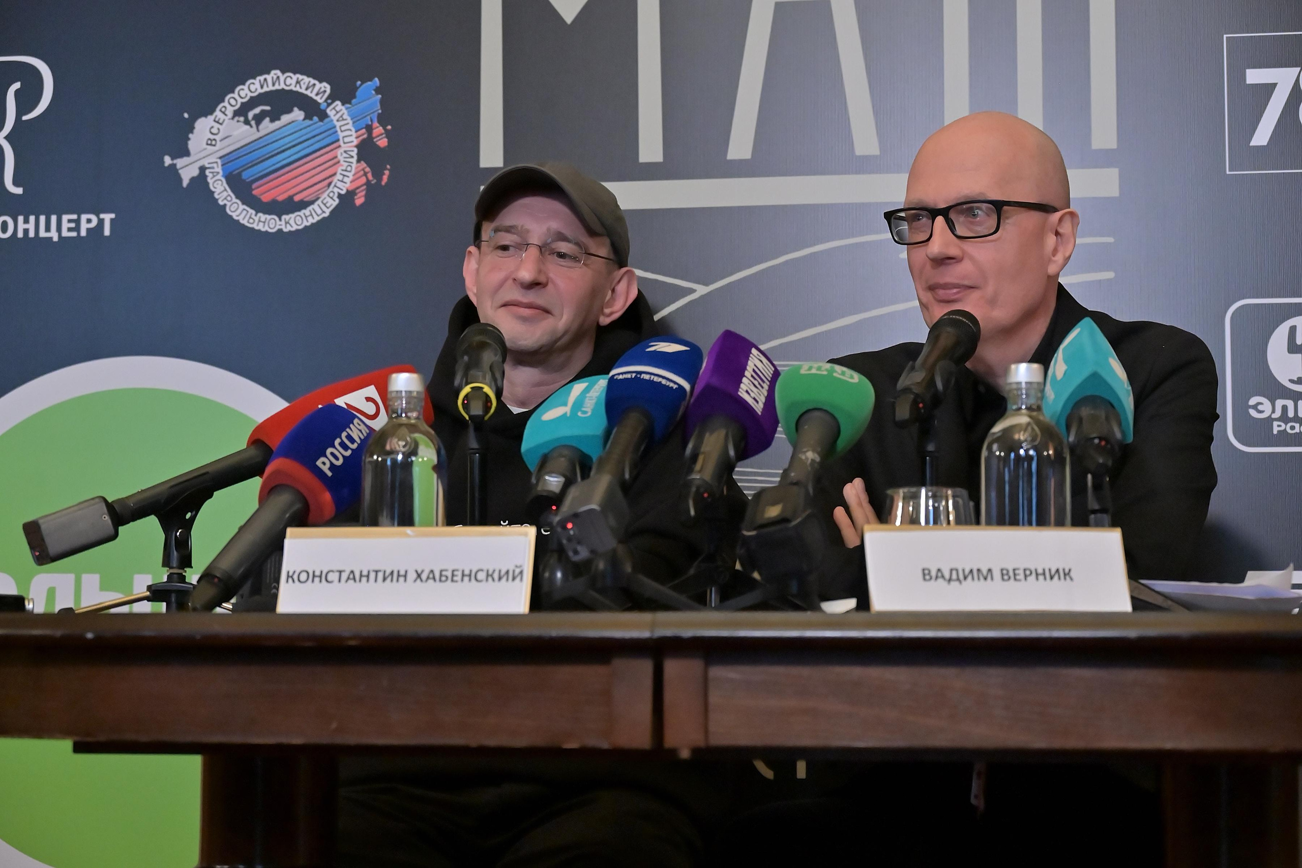 Пресс-конференция с художественным руководителем МХТ Константином Хабе. Событийный фотограф в Санкт — Петербурге Elena Ushakova