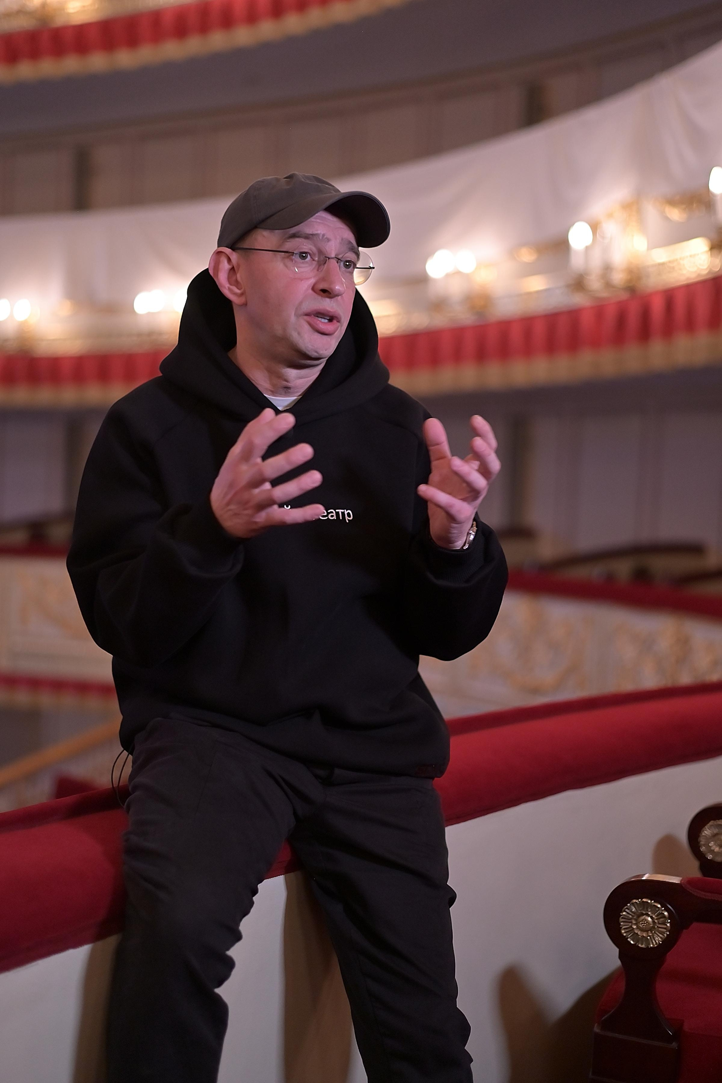 Пресс-конференция с художественным руководителем МХТ Константином Хабе. Событийный фотограф в Санкт — Петербурге Elena Ushakova