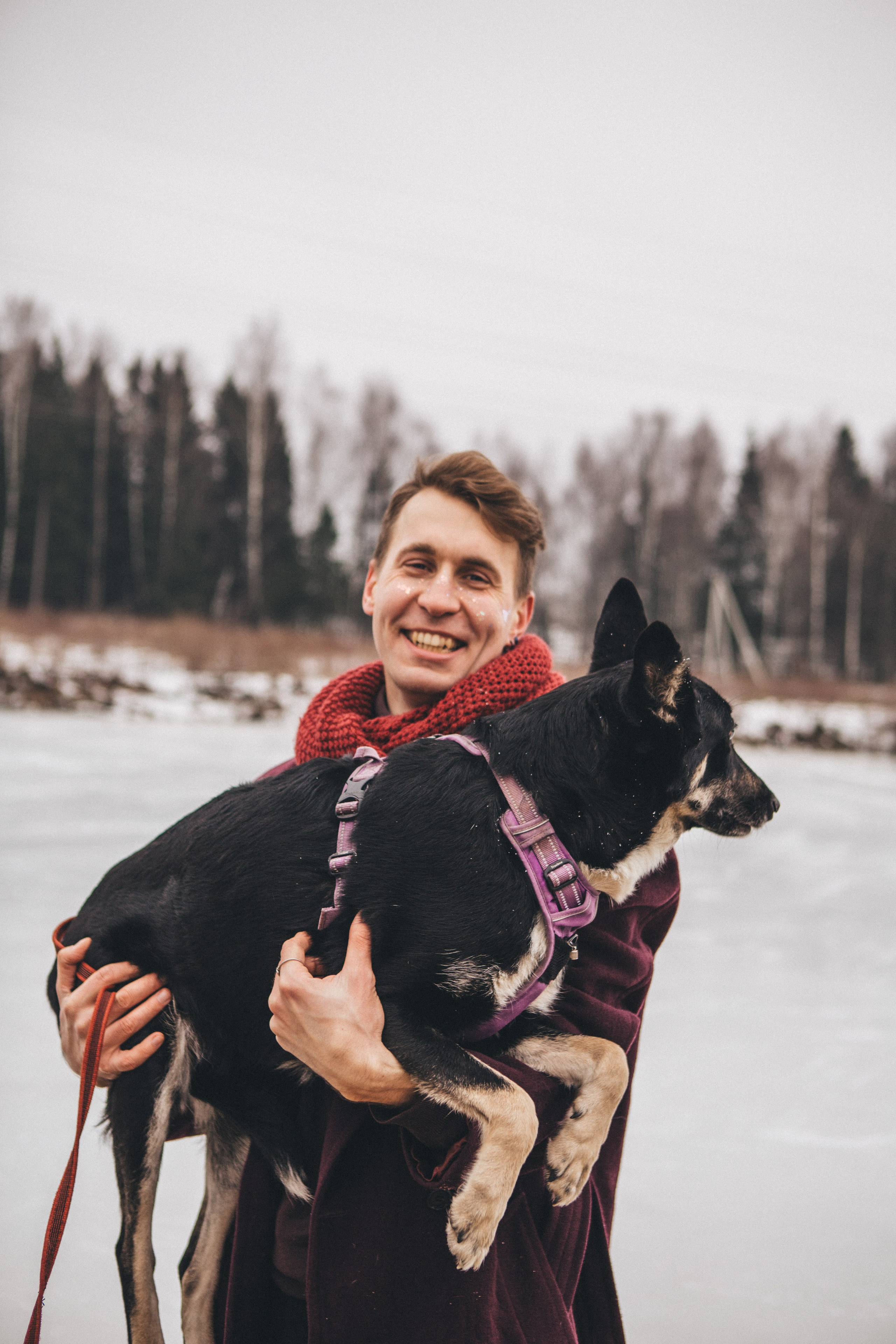 A cinematic tale of true love and unbreakable friendship between a man and a dog. Portrait, family and pet photographer in Cyprus, Ksenia Bourdelle