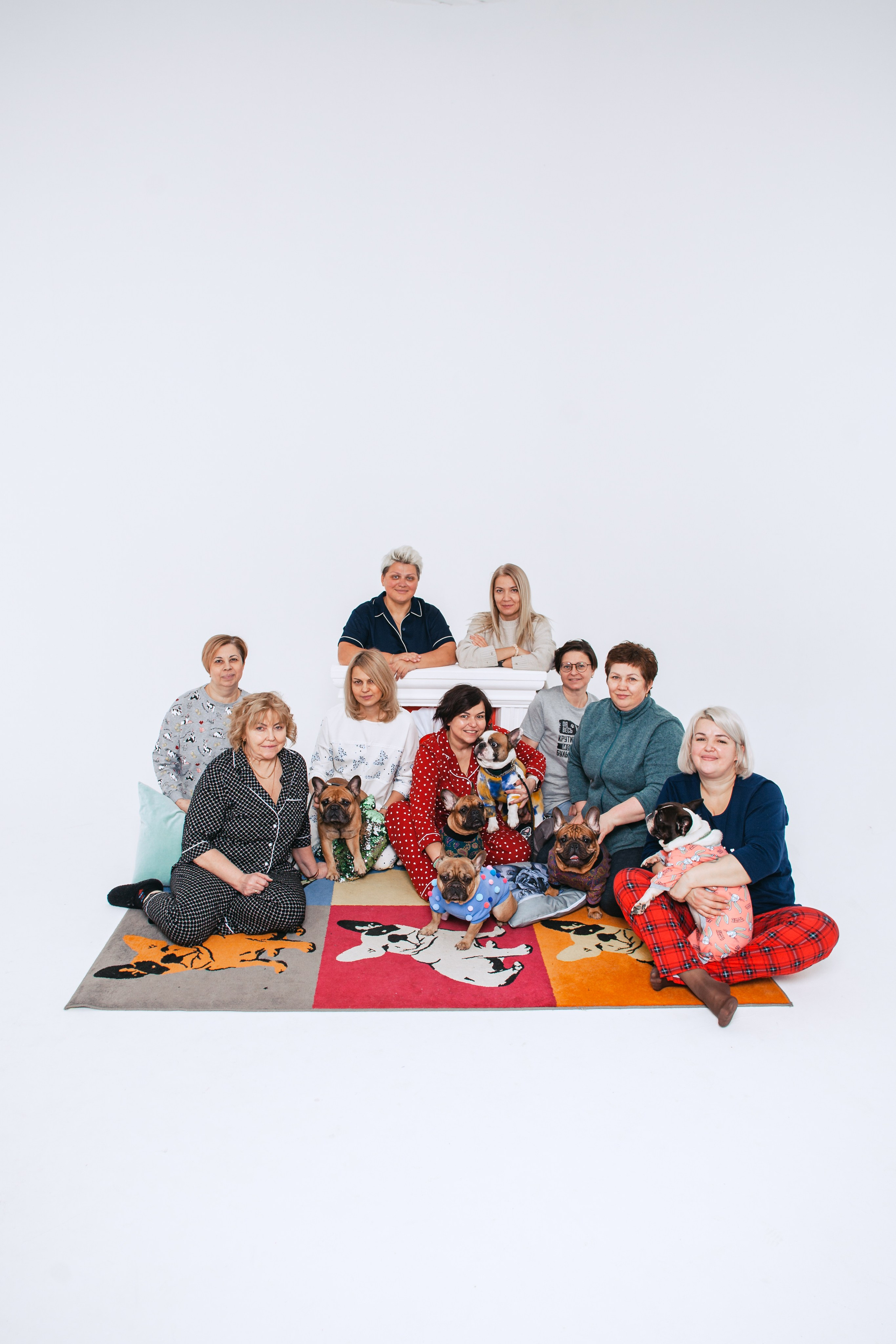 Пижамная вечеринка французских бульдогов и их хозяев. Фотограф-анималист Татьяна Степанова