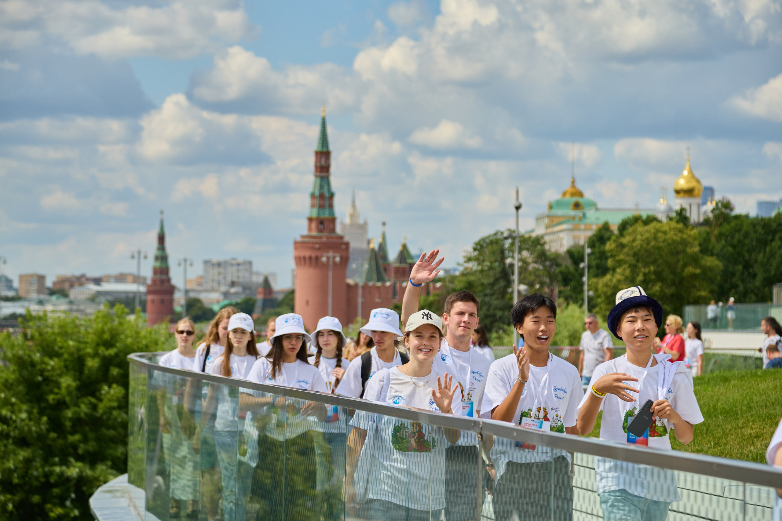 Здравствуй Россия! 2026. Akhmedov Team × Medoed Production — фото и видеопродакшен для мероприятий