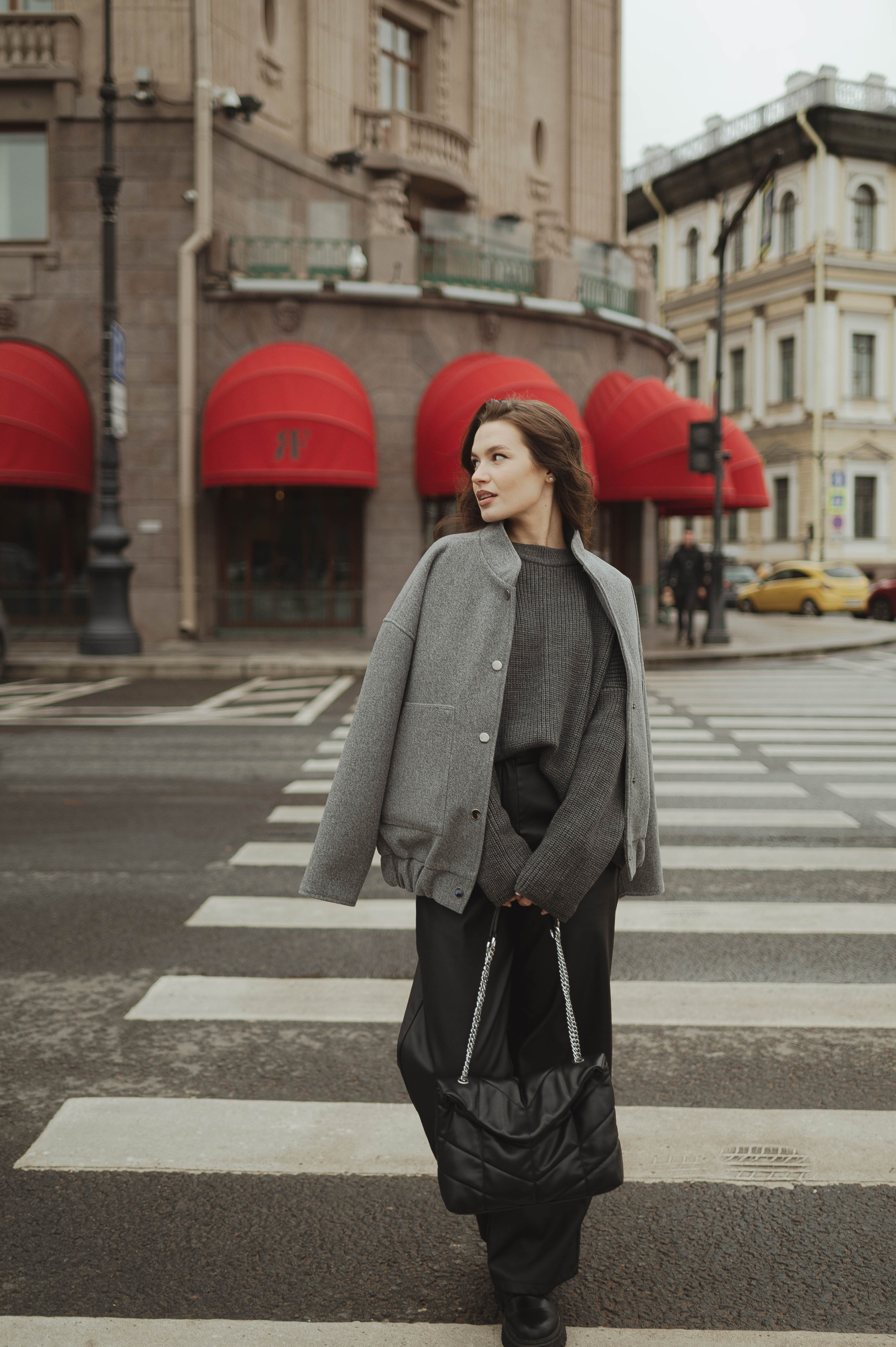 Прогулка по центру. Свадебный фотограф Татьяна Лейн в Санкт-Петербурге