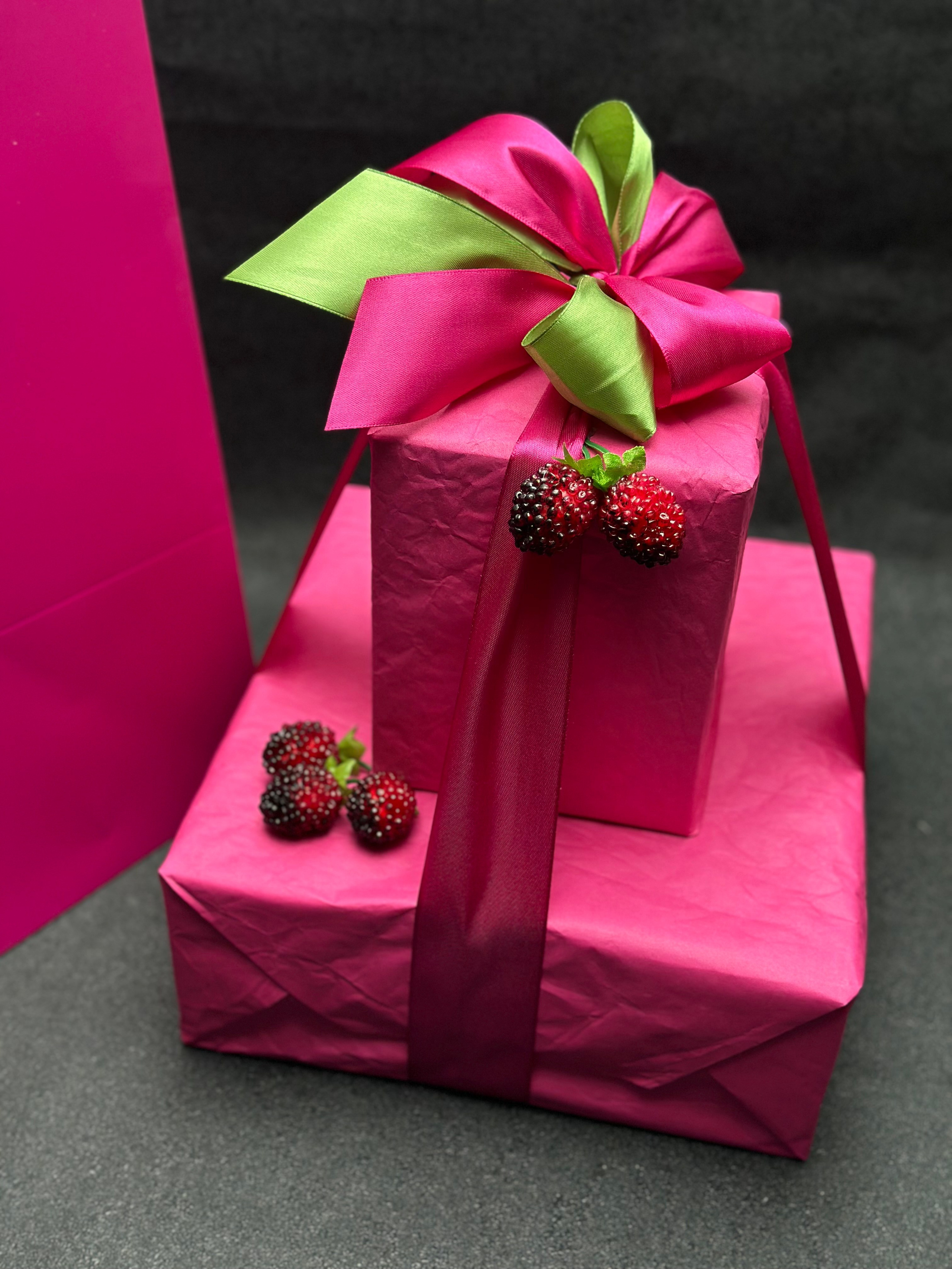 Оформление подарка. Студия подарочных наборов «Владия»