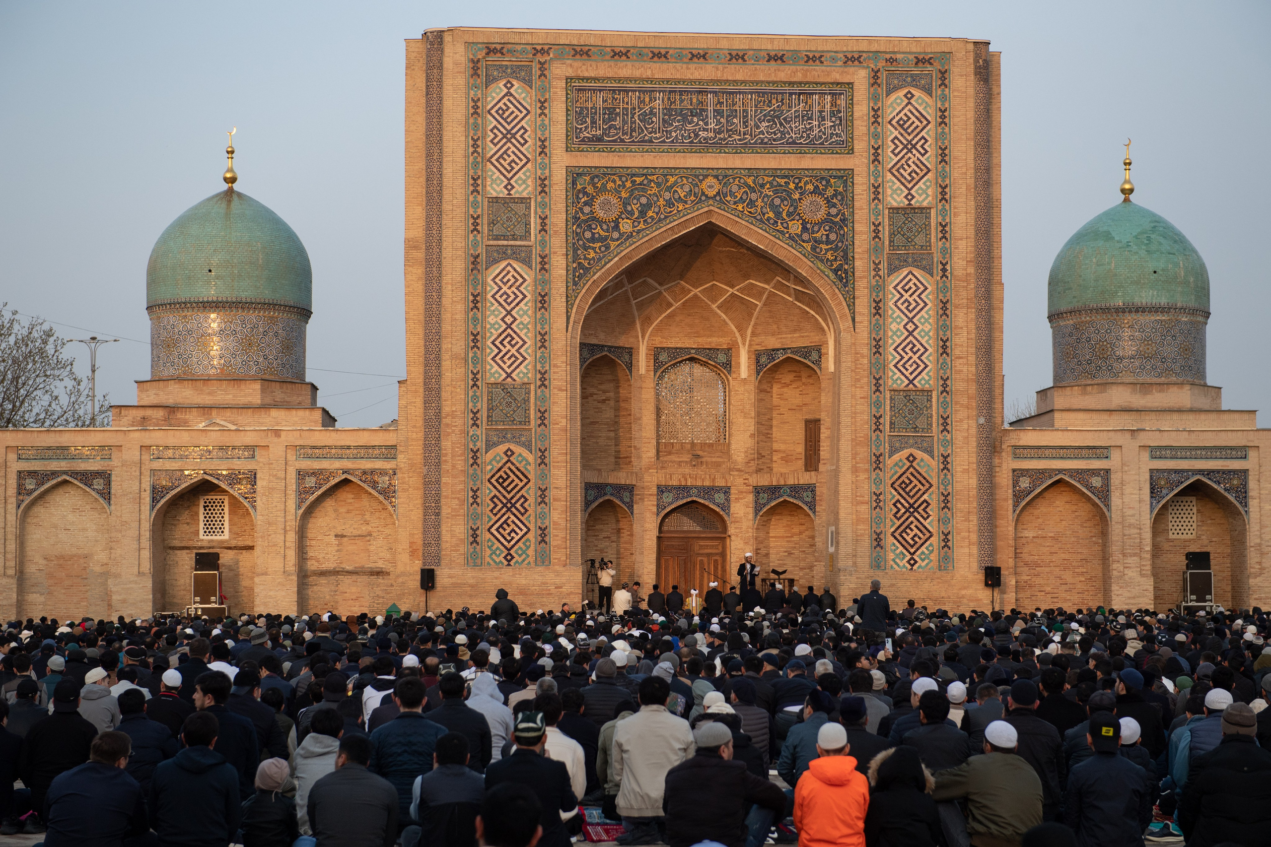 Рамазан Хайит. Репортажный, спортивный и документальный фотограф в Ташкенте Алексей Елисеев